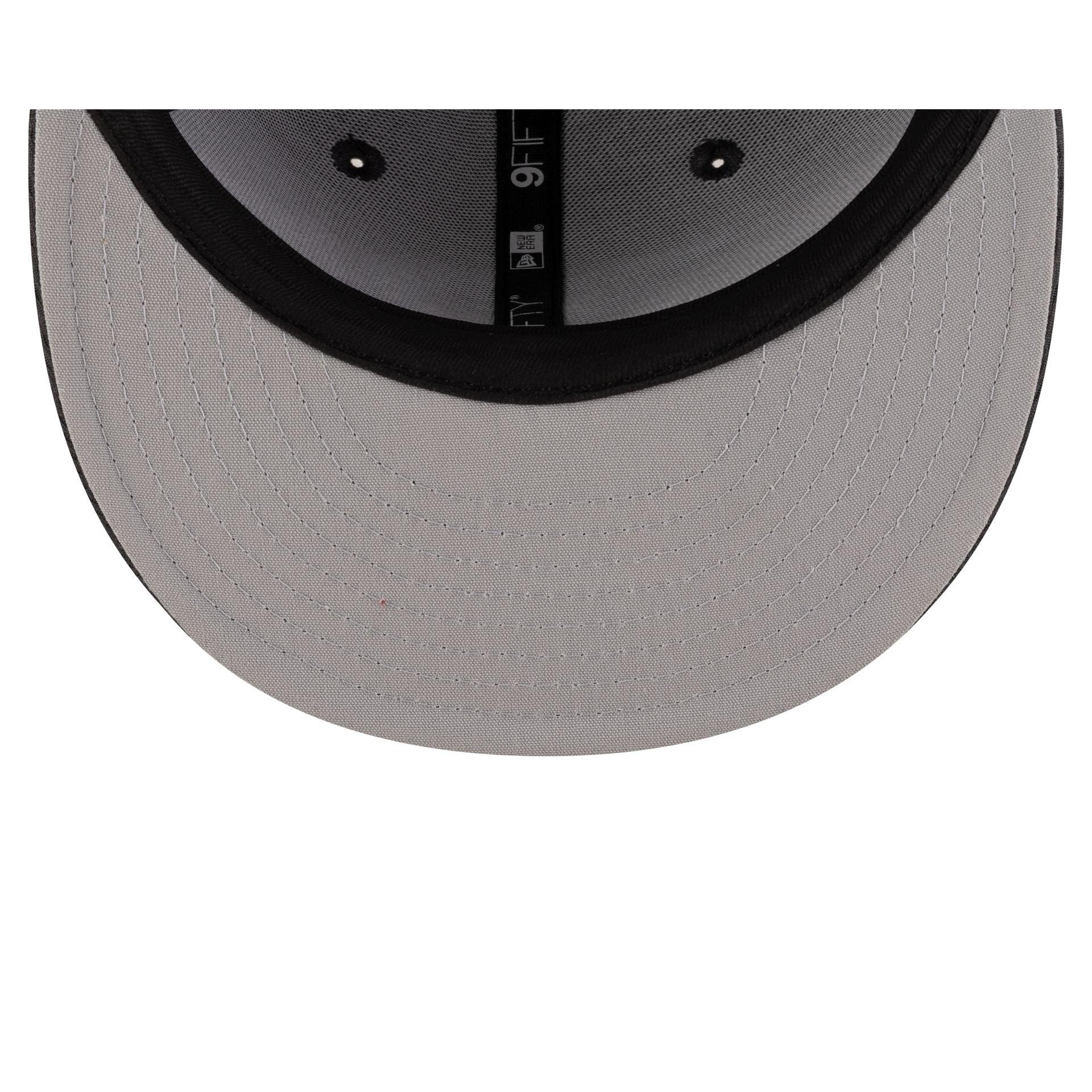 Arlington Renegades Gray 9FIFTY Snapback Hat Male Product Image