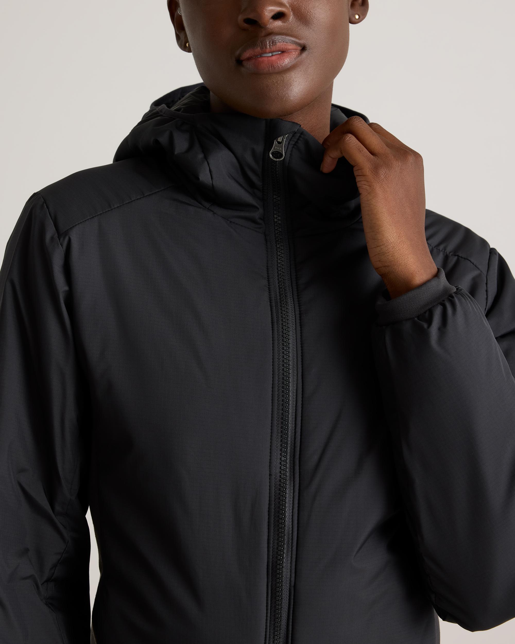 Quince | Women's Hybrid Insulated Lightweight Hooded Jacket 100% Polyester Product Image