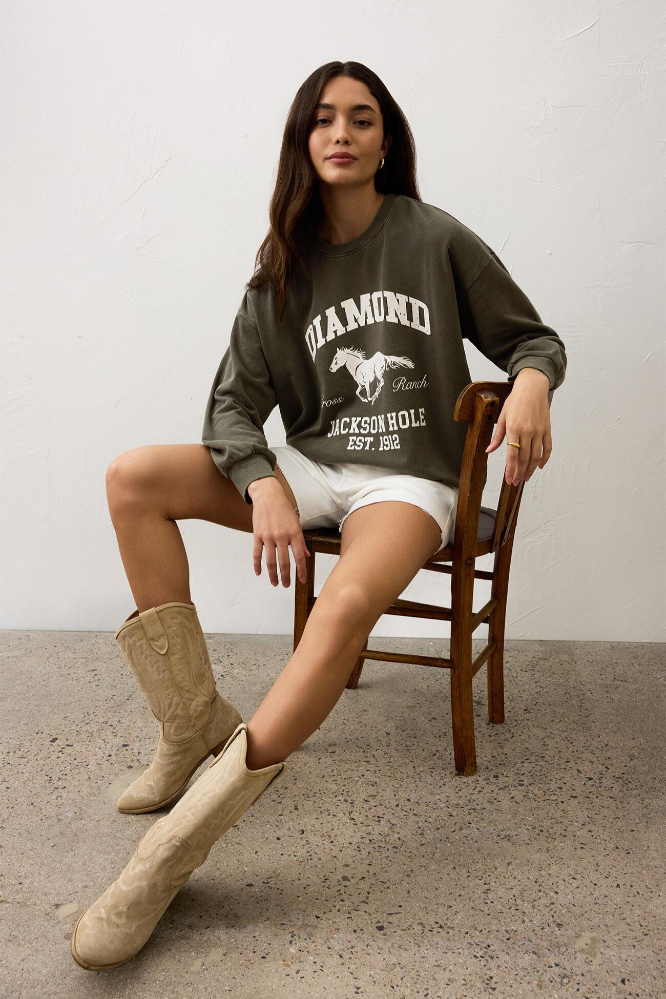 Diamond Sunday Sweatshirt Product Image