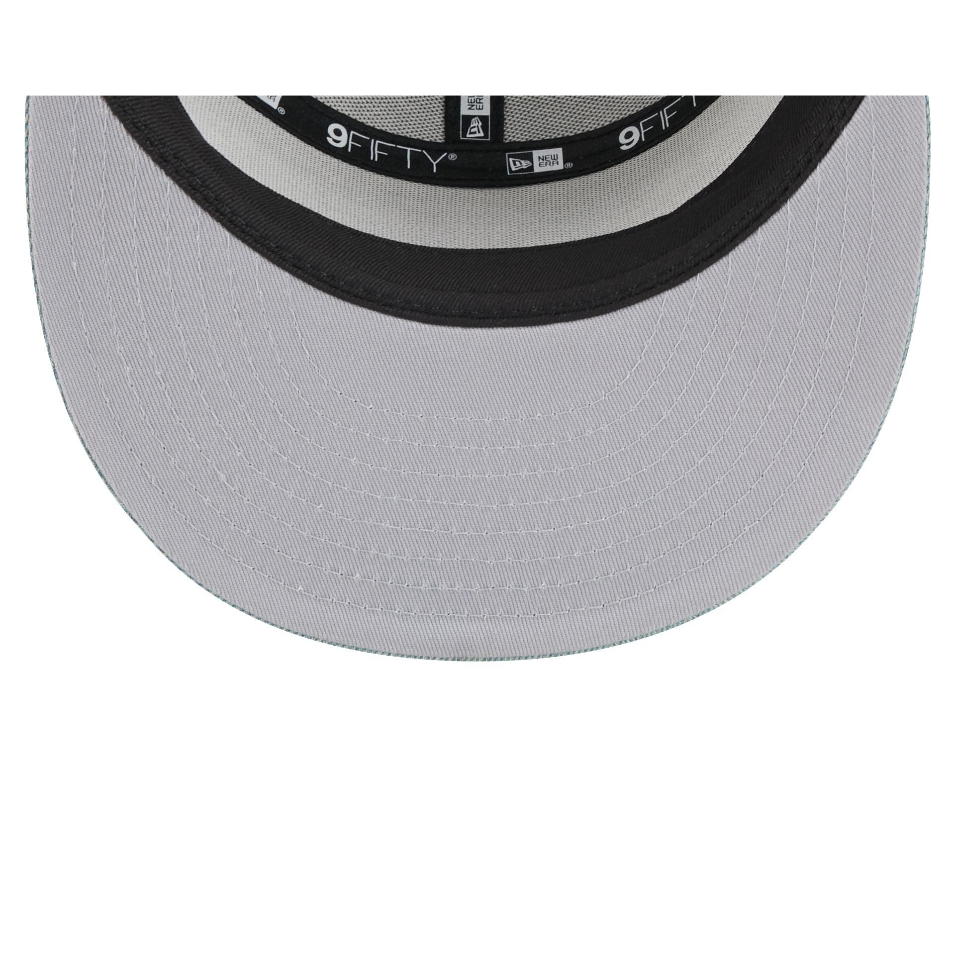 Chicago Cubs Denim Split Panel 9FIFTY Trucker Hat Male Product Image