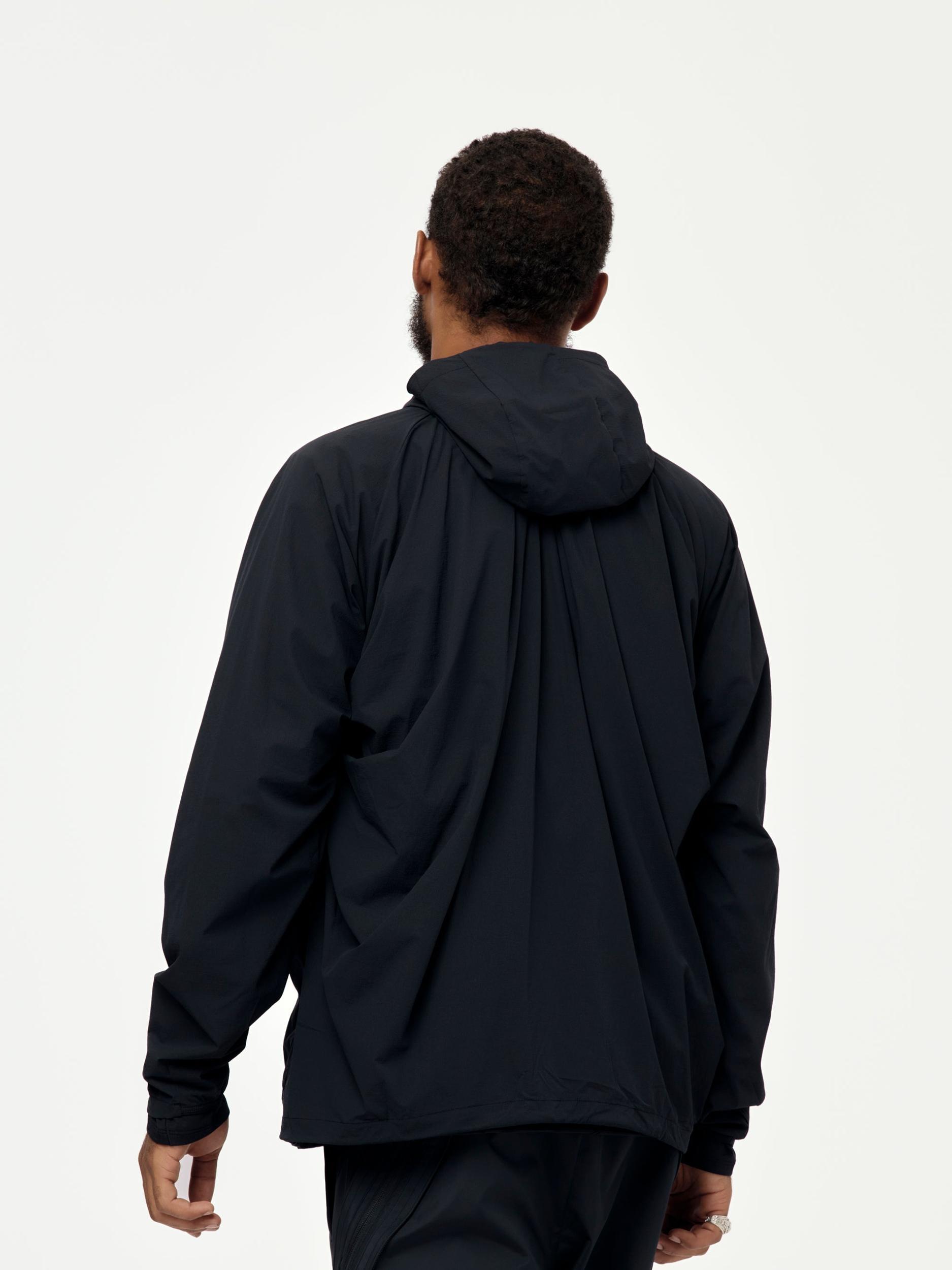 7.0 TECHNICAL JACKET RIGHT (BLACK) Product Image