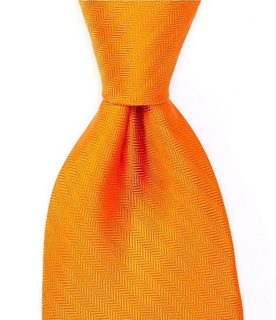 Roundtree & Yorke Herringbone Solid Narrow 3 1/8#double; Silk Tie Product Image