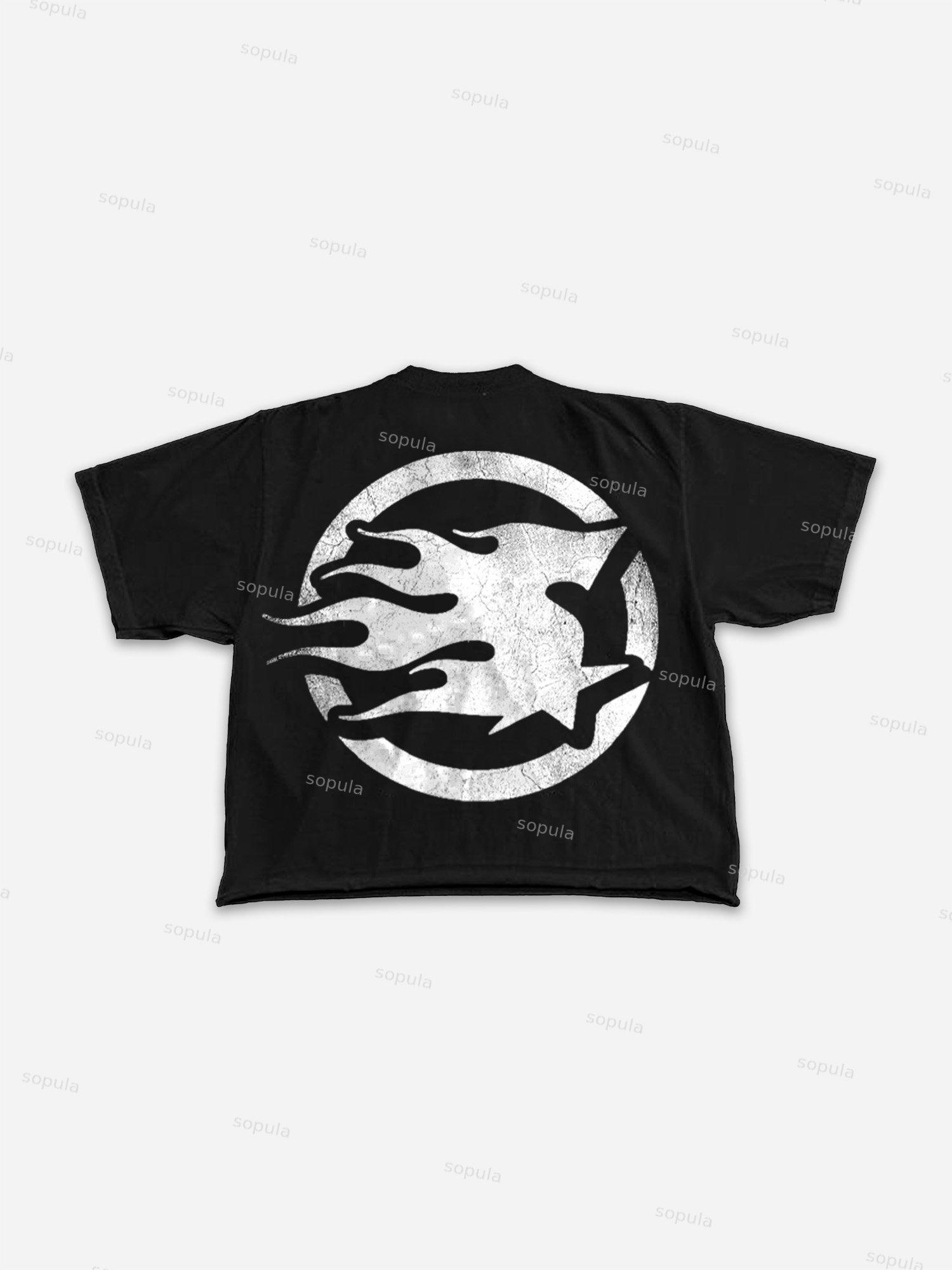 Street Metal Braces Vintage Lips Graphic Cropped T-shirt Product Image