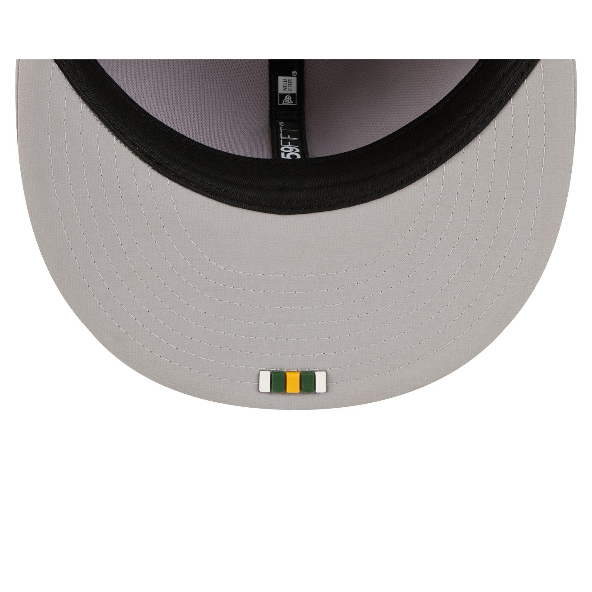 Green Bay Packers 2025 Sideline Hot Weather Gray 59FIFTY Fitted Hat Male Product Image