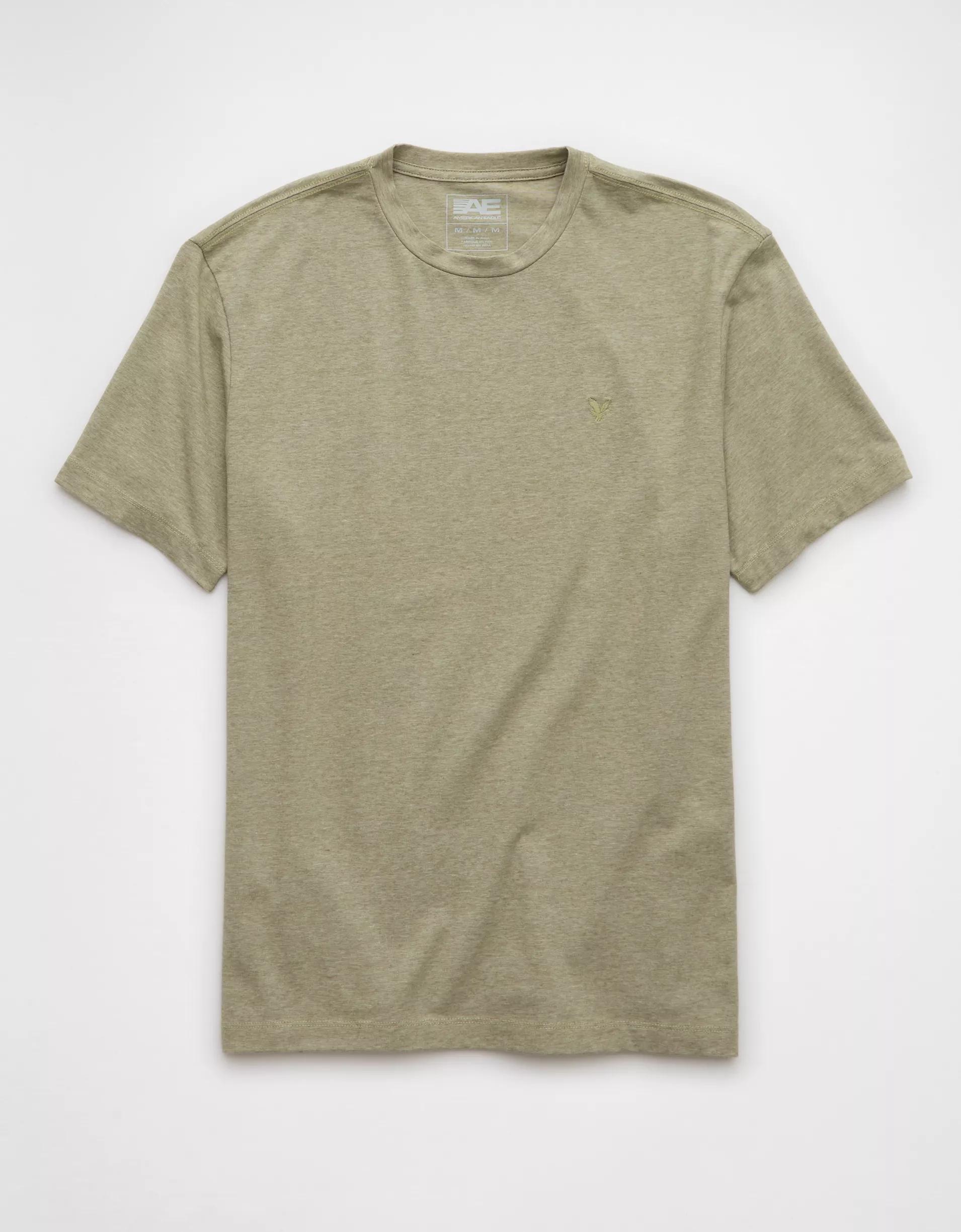 AE 24/7 Club T-Shirt Product Image