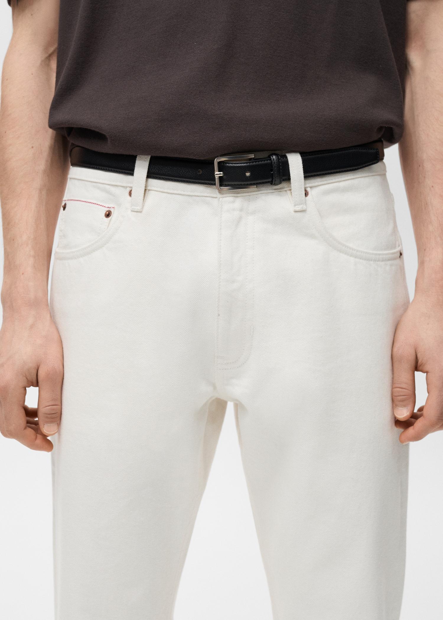 Tapered-fit selvedge jeans - Men | MANGO USA Product Image