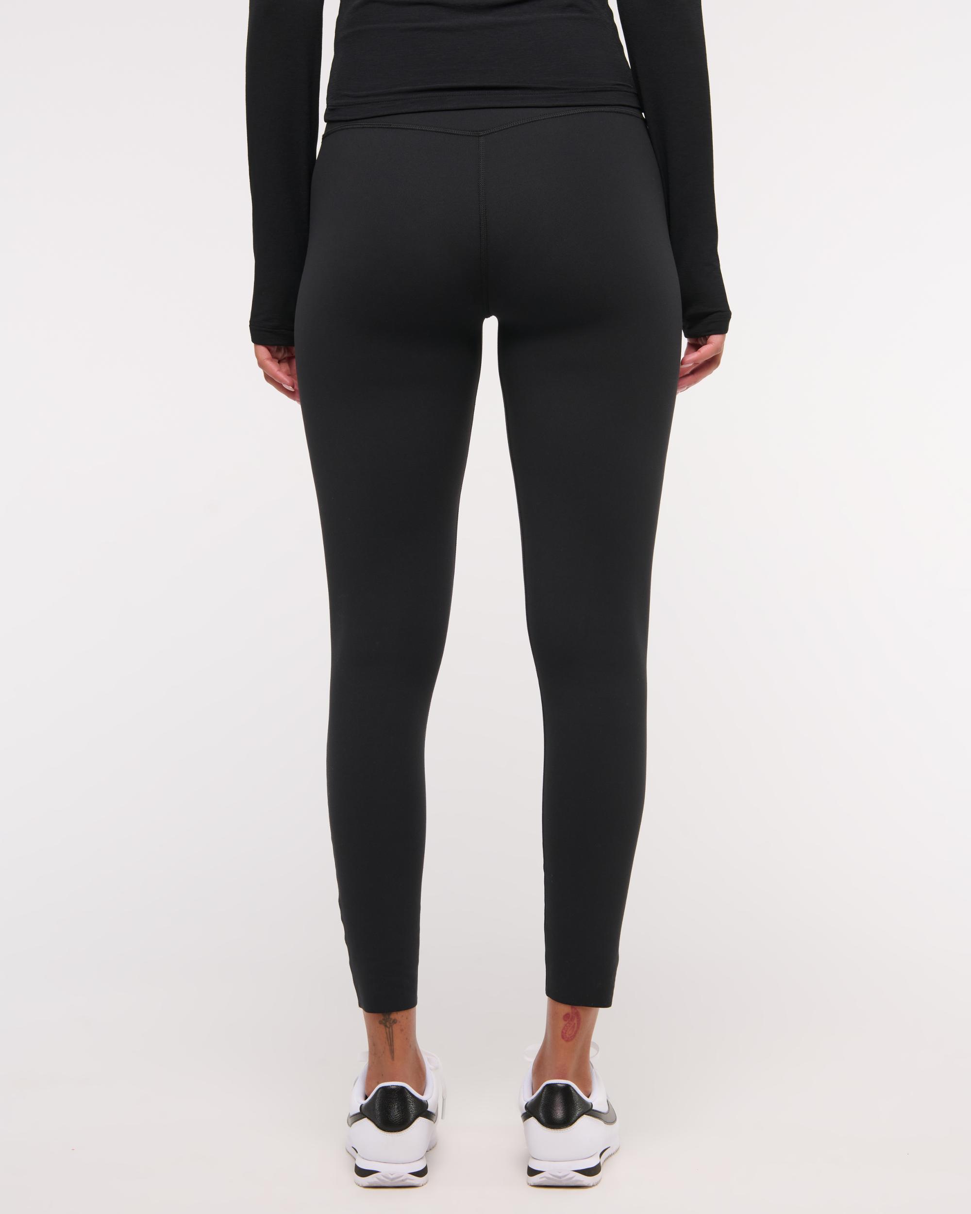 YPB studioFLEX 7/8-Length Legging Product Image