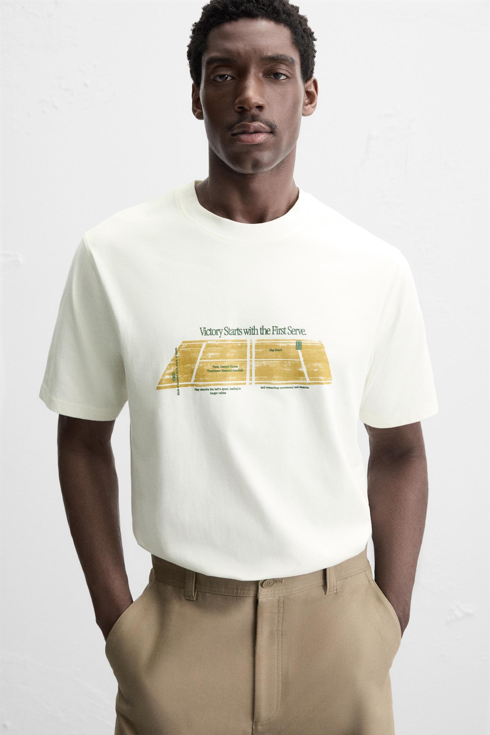 CONTRAST PRINT T-SHIRT Product Image