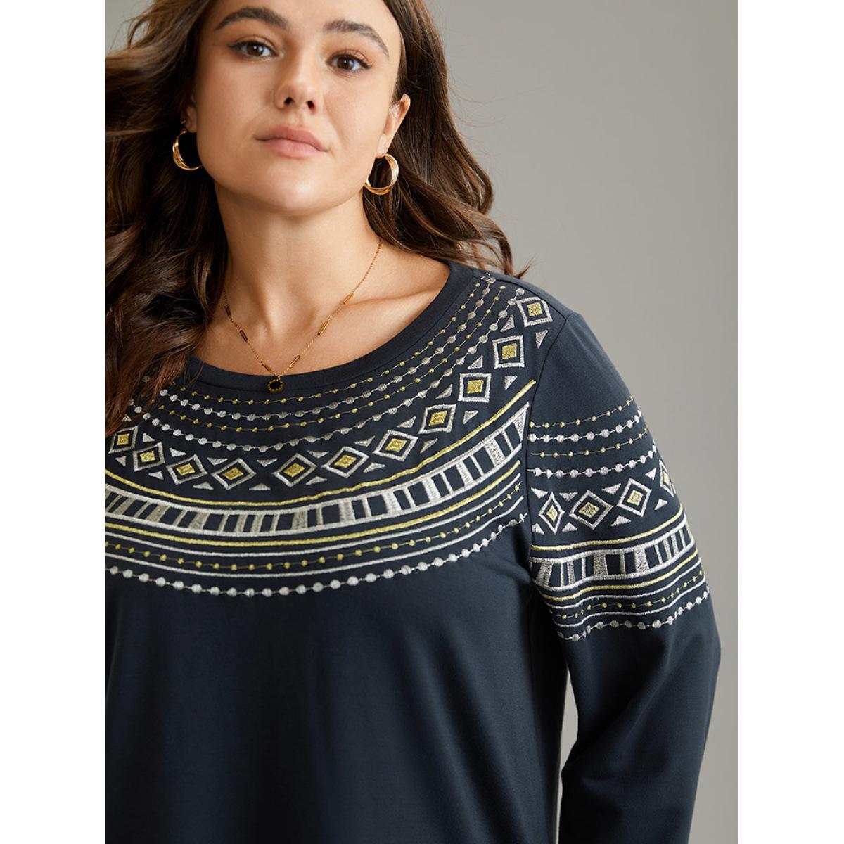 Plus Size Bandana Embroidered Crew Neck Elastic Cuffs Sweatshirt Women DimGray Casual Embroidered Round Neck Dailywear Sweatshirts BloomChic 26/4X Product Image