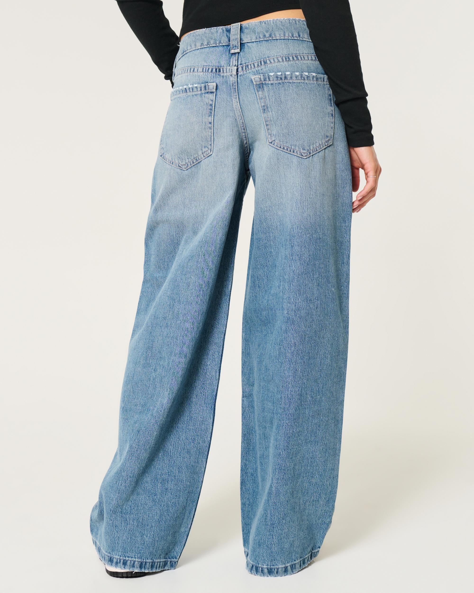 Low-Rise Medium Wash Super Baggy Jeans Product Image