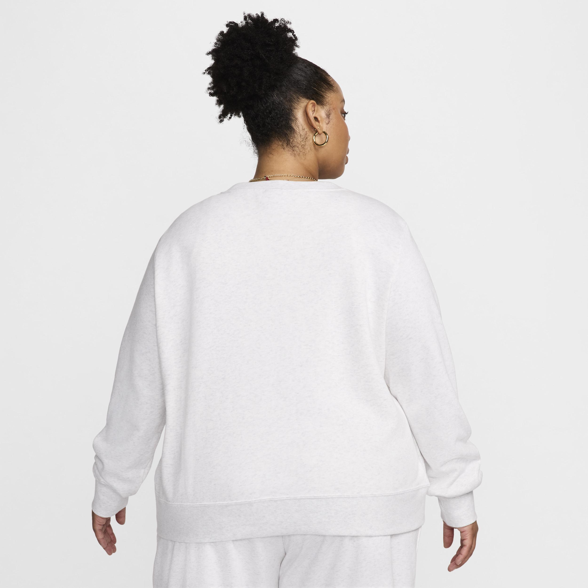 Women's Nike Sportswear Club Fleece Crew-Neck Sweatshirt (Plus Size) Product Image