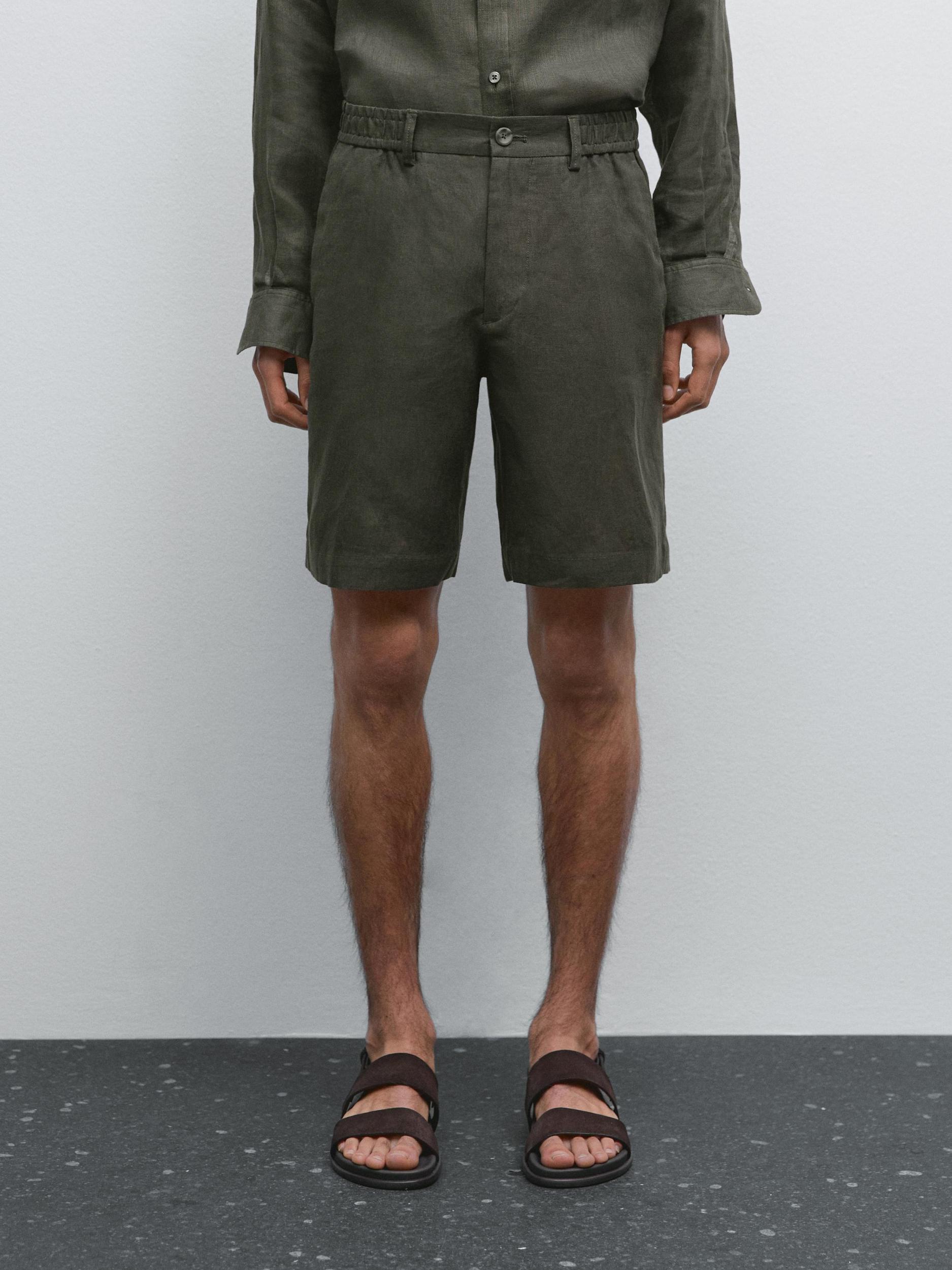 Semi-jogger-fit linen Bermuda shorts Product Image