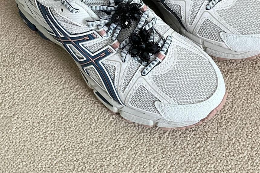 Set Of 2: Flower Beaded Shoe Charm Product Image