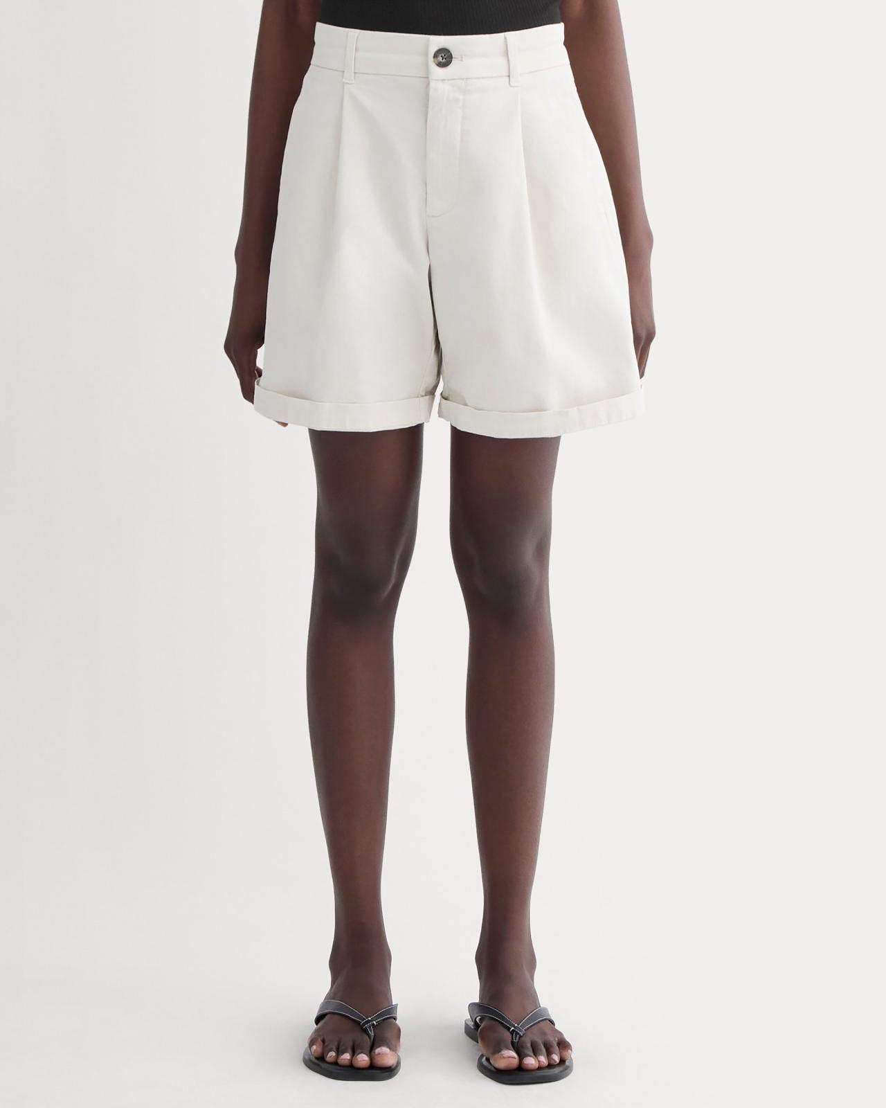 The Pleated Chino Short Product Image