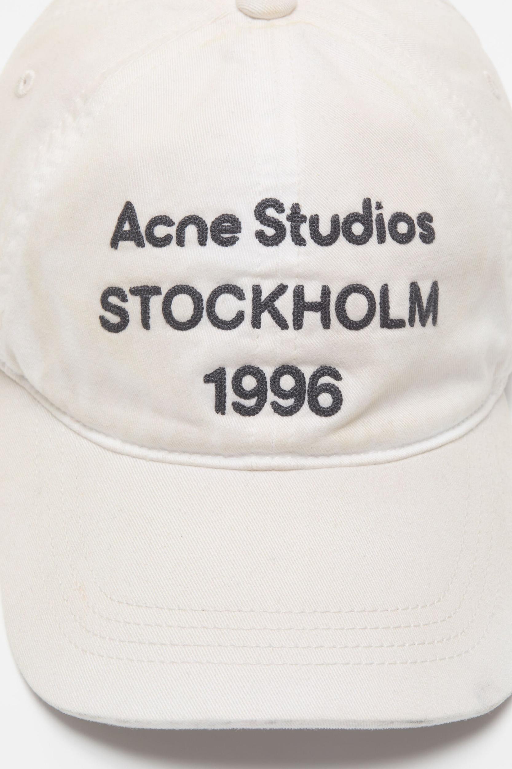 Logo cap Product Image