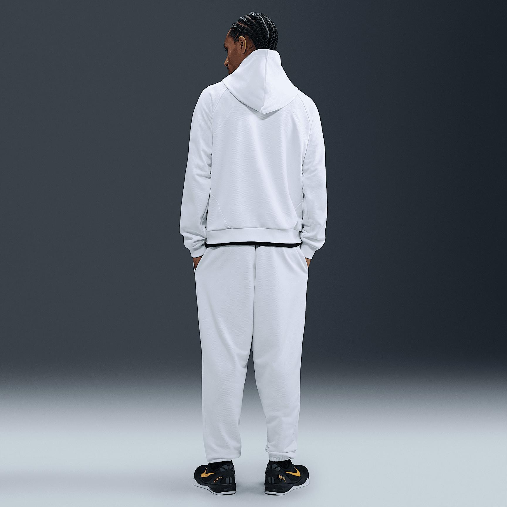 Kobe Therma-FIT Pullover Hoodie Product Image
