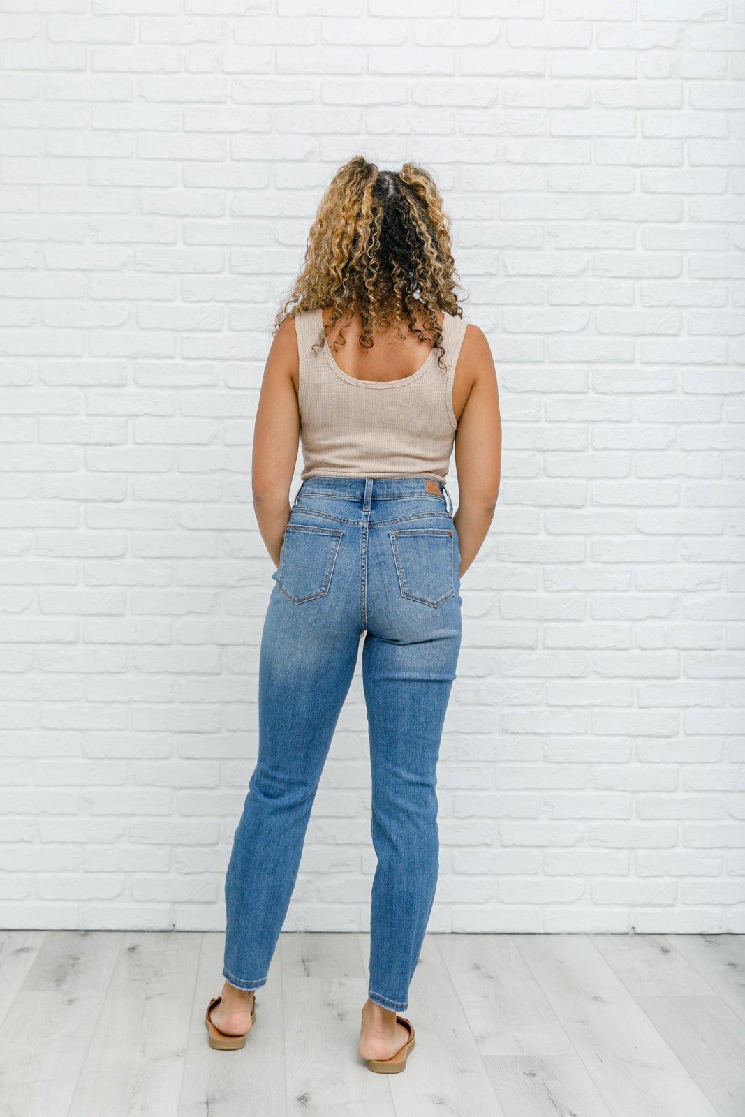 High Waist Slim Fit Jeans (Online Exclusive) Product Image