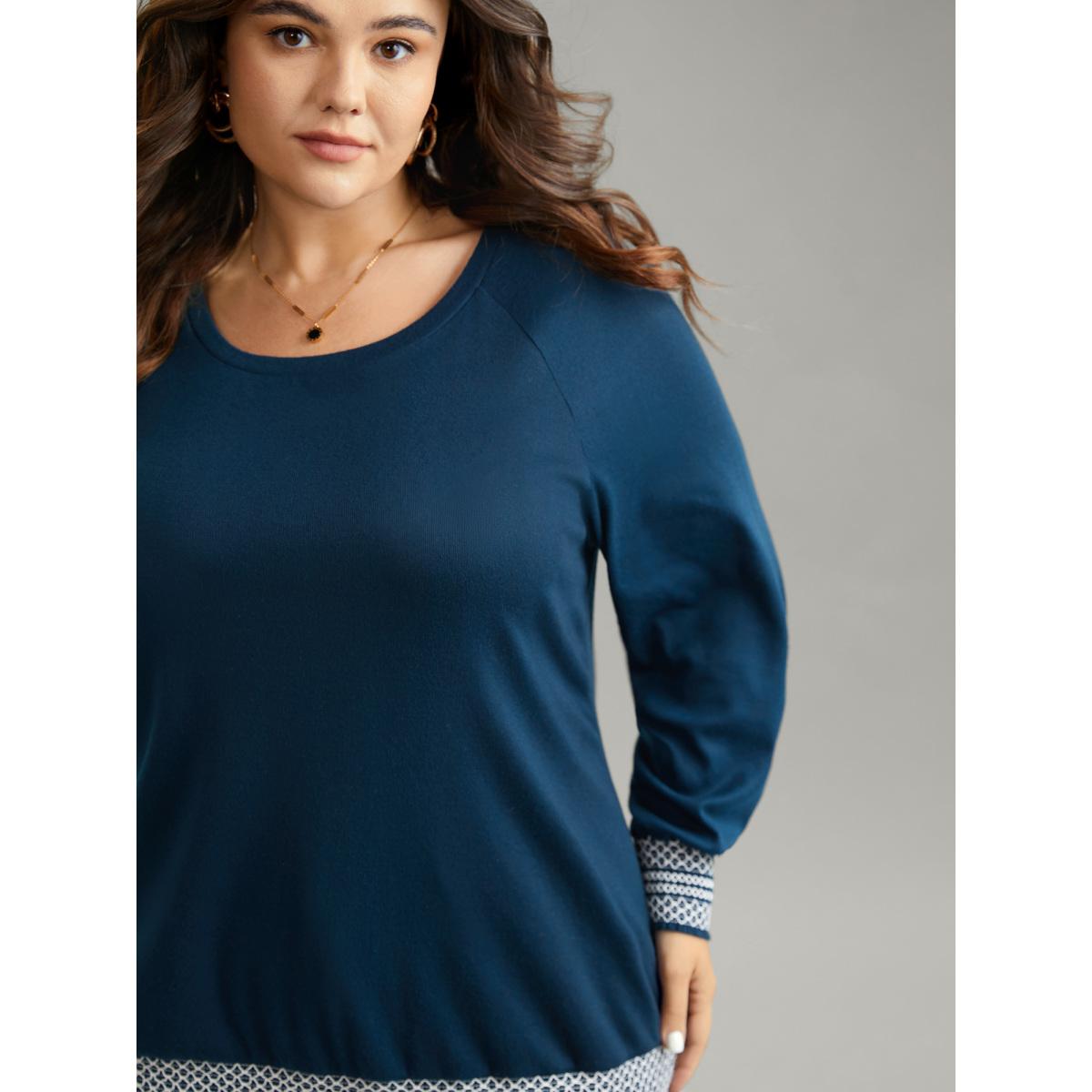 Plus Size Round Neck Shirred Contrast Raglan Sleeve T-shirt Indigo Women Elegant Contrast Plain Round Neck Dailywear T-shirts BloomChic 14-16/1X Product Image