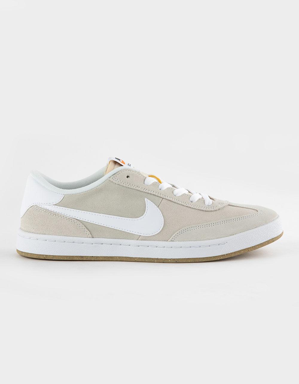 NIKE SB FC Classic Skate Shoes - OFF WHITE Product Image