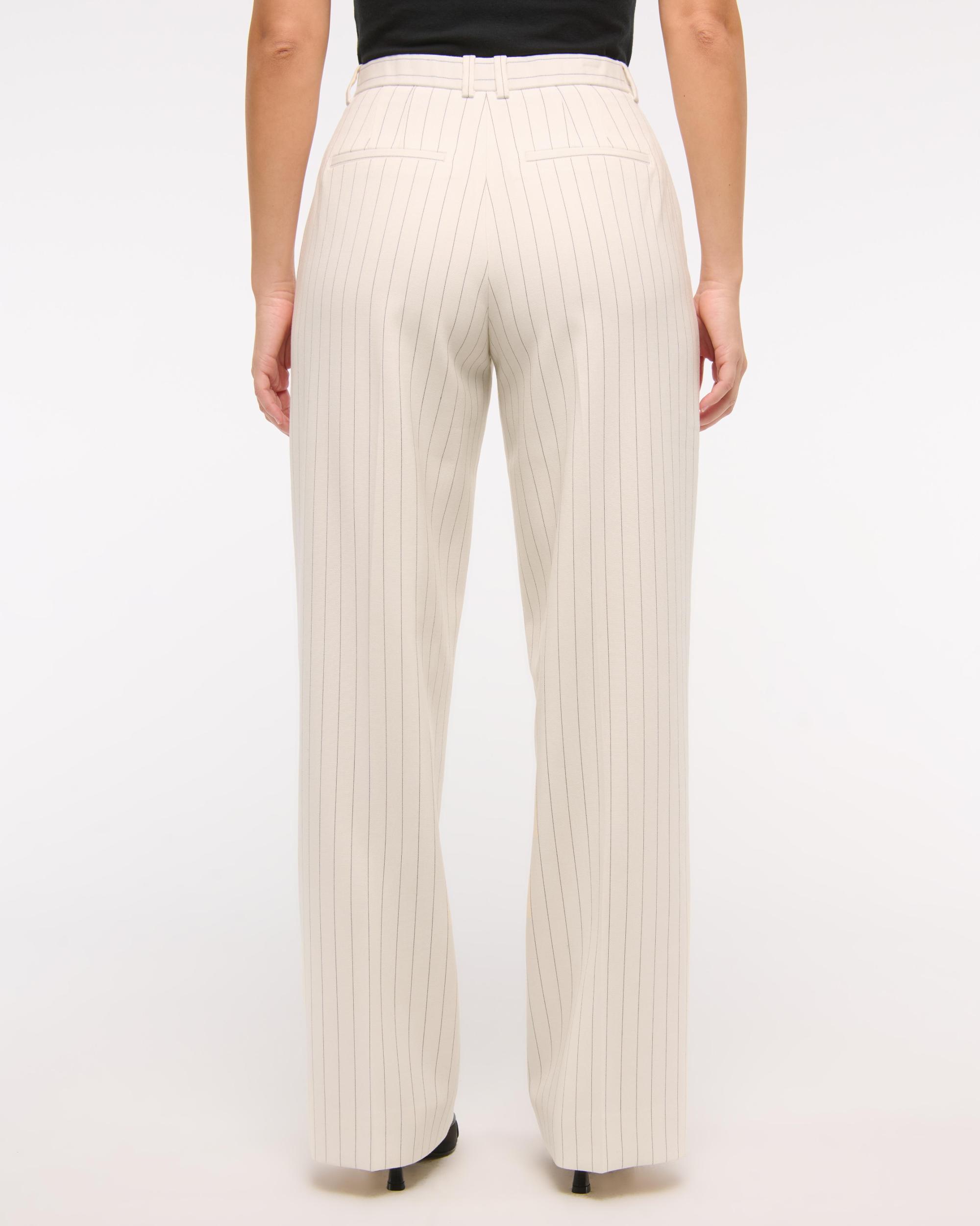 Curve Love Tailored Wide Leg Pant Product Image