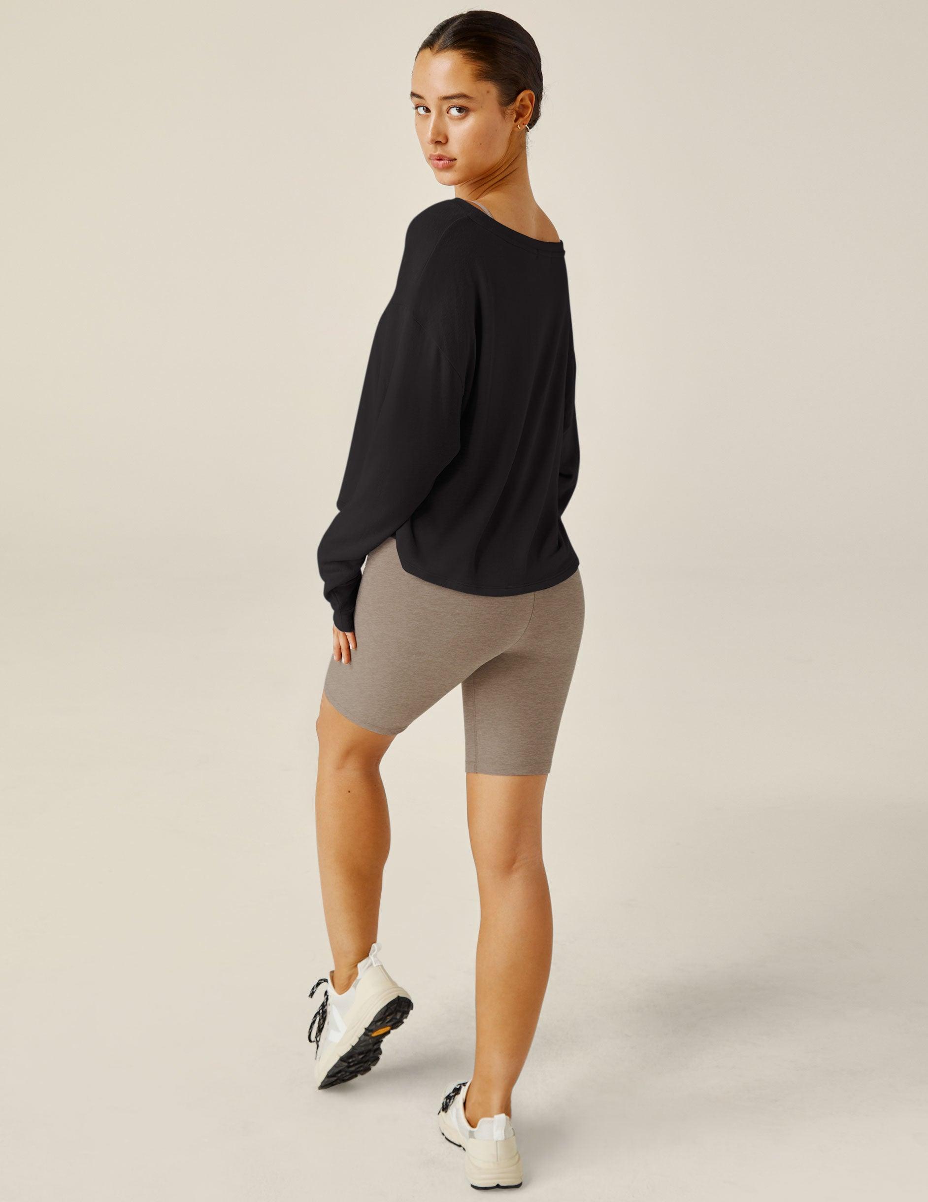 Let Loose Pullover Product Image