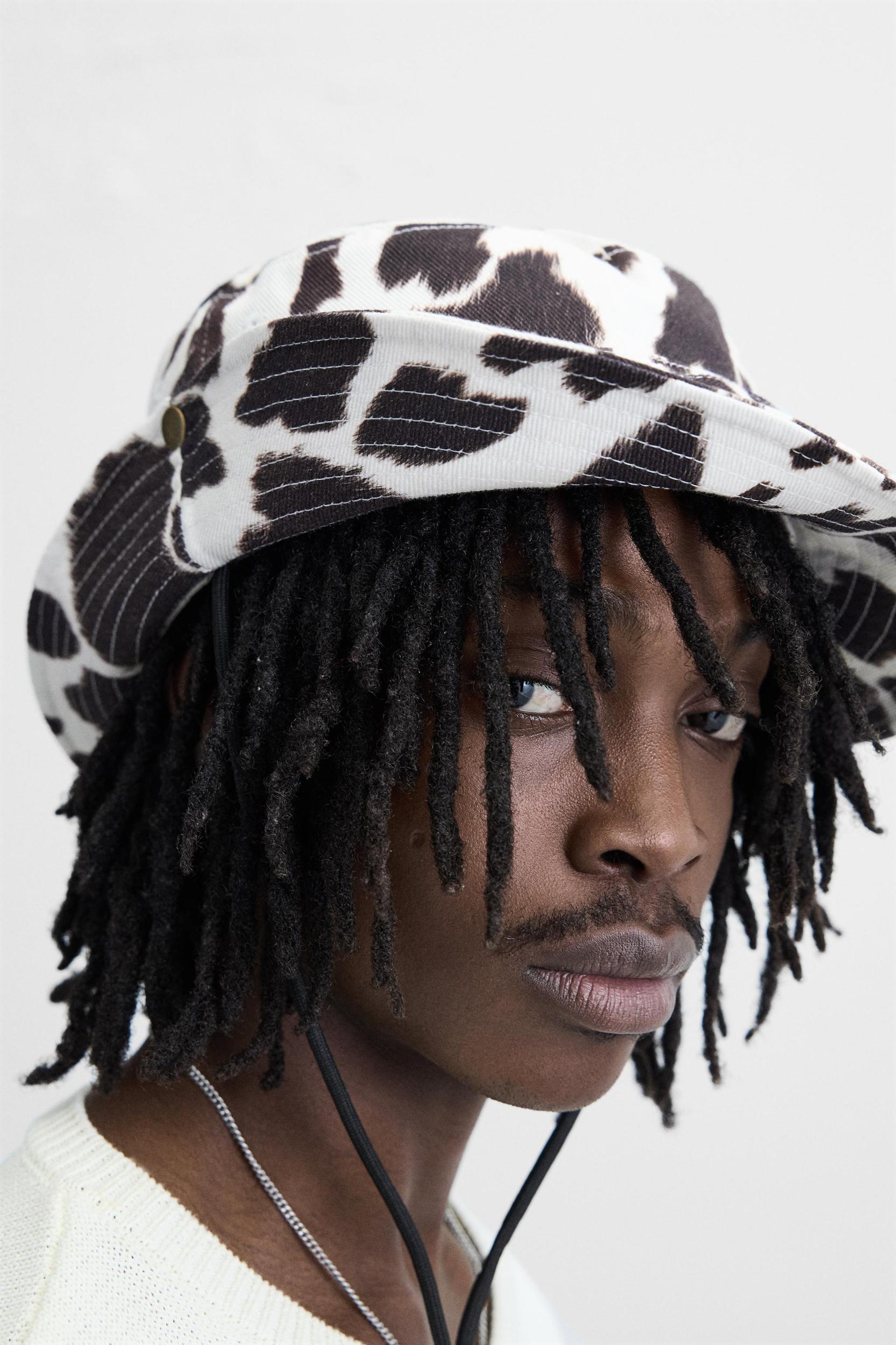 ANIMAL PRINT BUCKET HAT Product Image