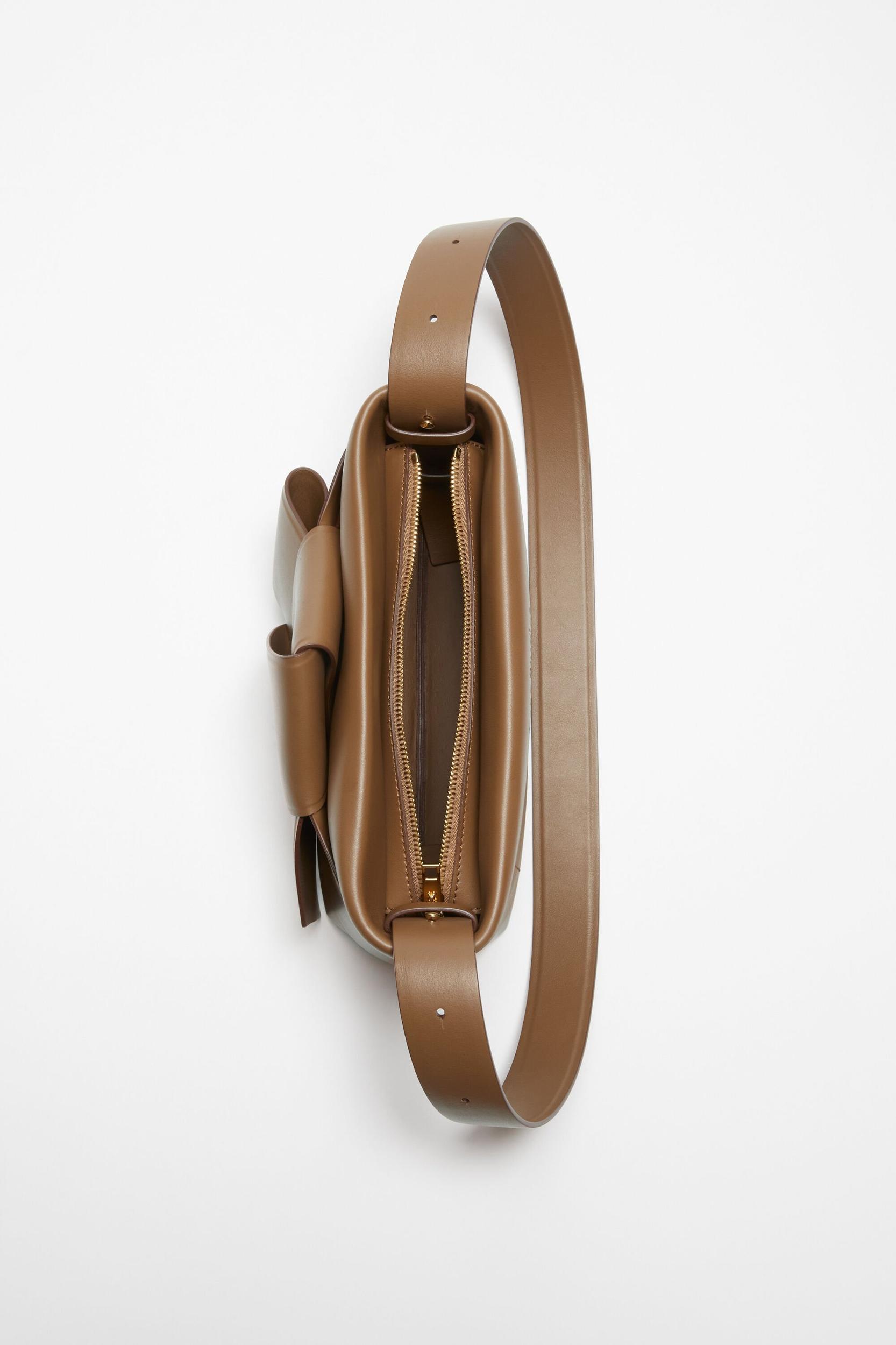 Musubi shoulder bag Product Image