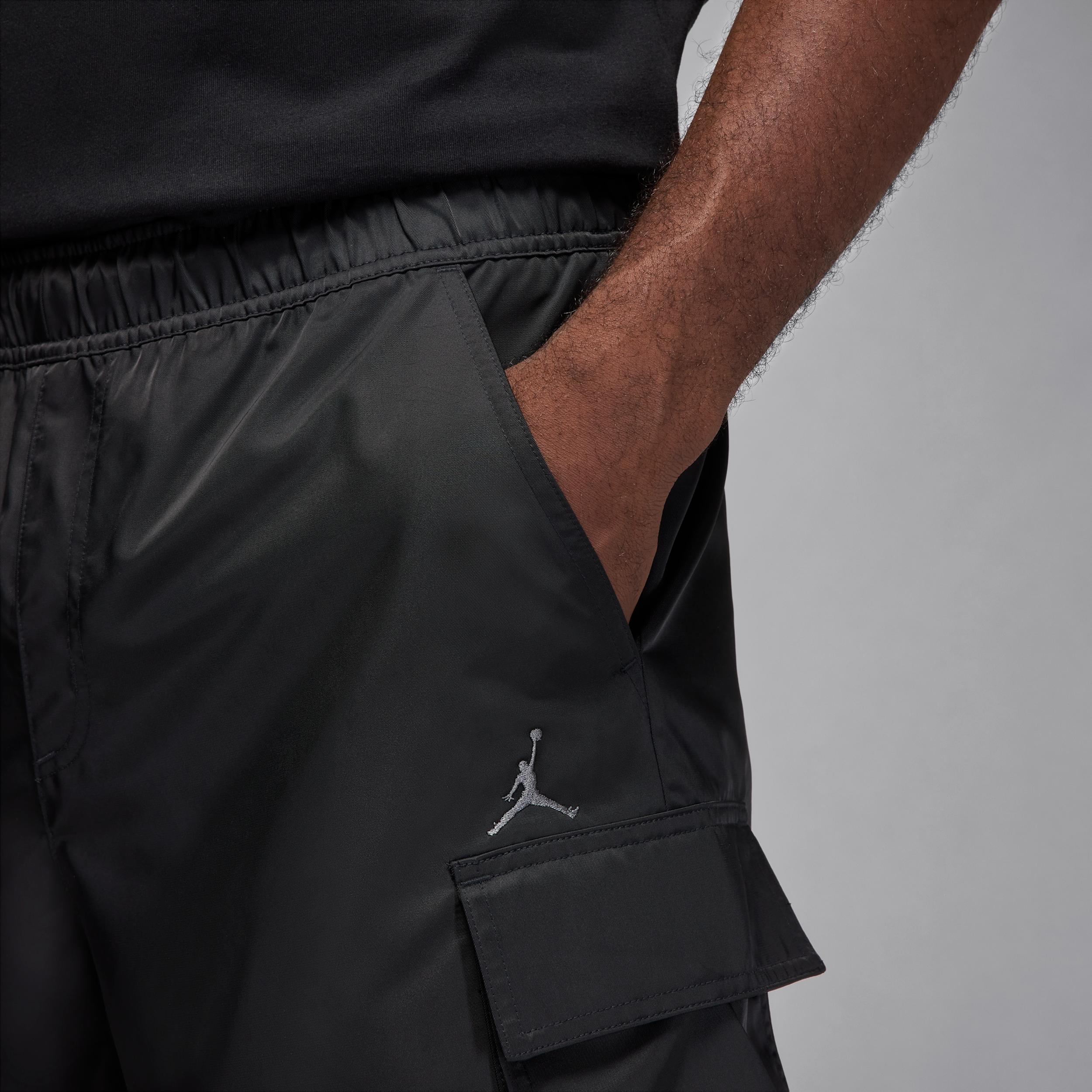 Mens Jordan Brooklyn Cargo Shorts | HV9683-068 Product Image