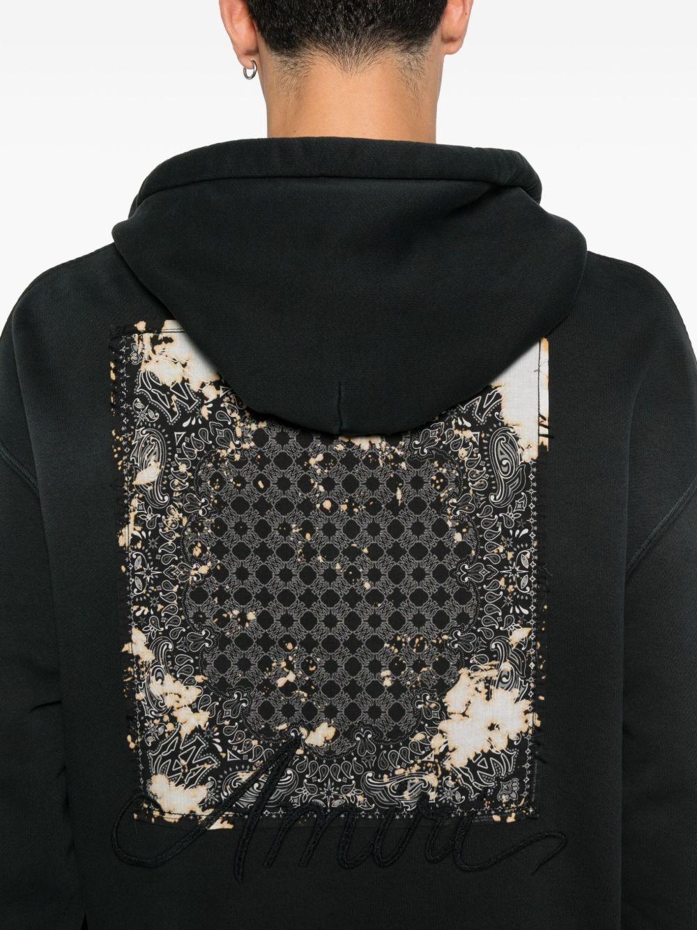 embroidered drawstring hoodie Product Image