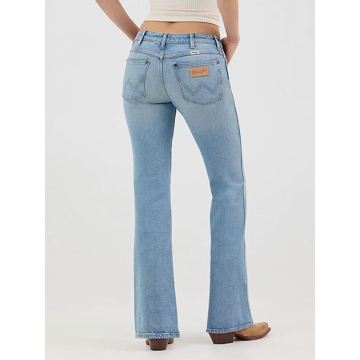 Women's Bootcut Jean in Worn Product Image