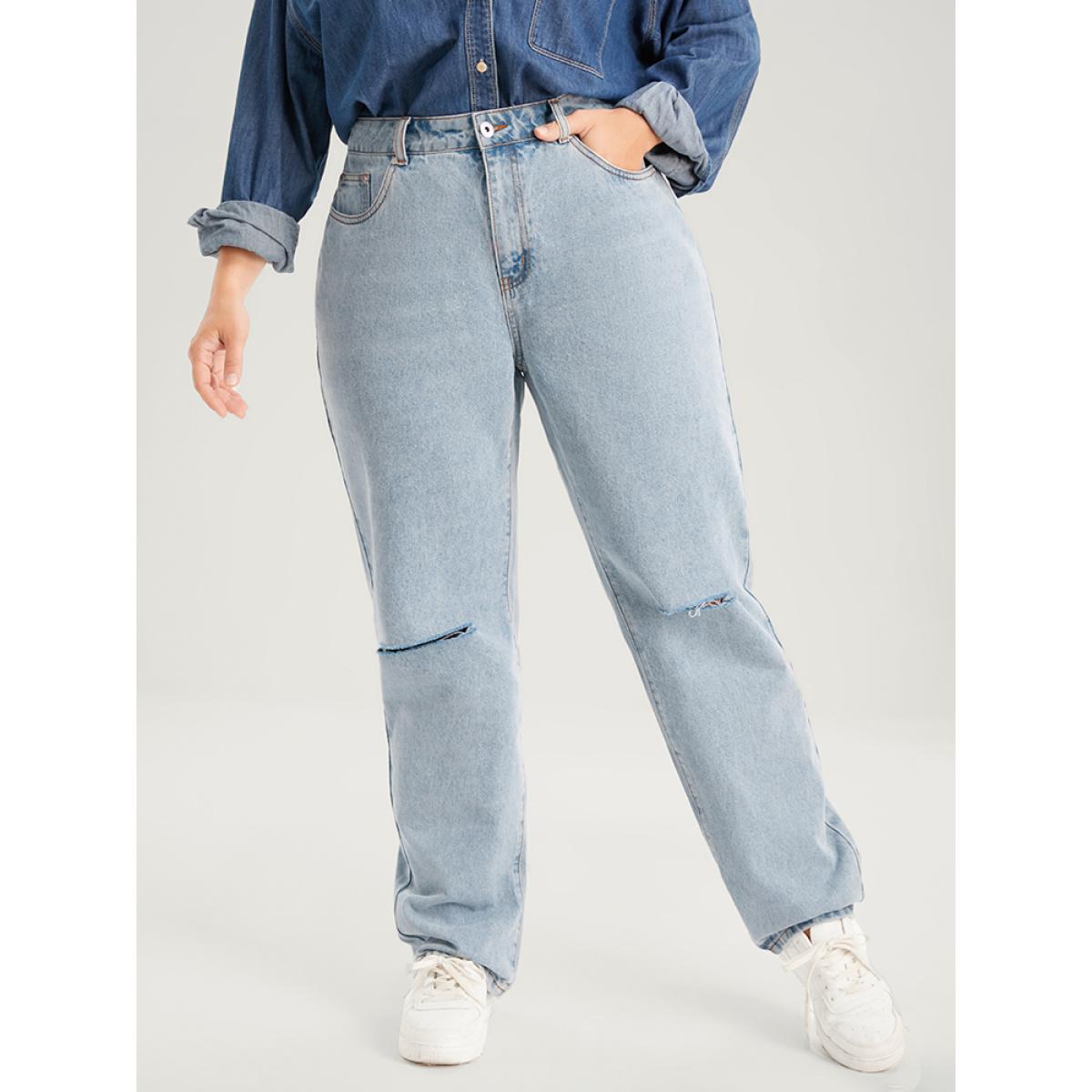 Plus Size Boyfriend Wide Leg Non Stretchy High Rise Light Wash Distressed Jeans Women LightBlue Casual Plain Distressed No stretch Pocket Jeans BloomChic 20/2X Product Image