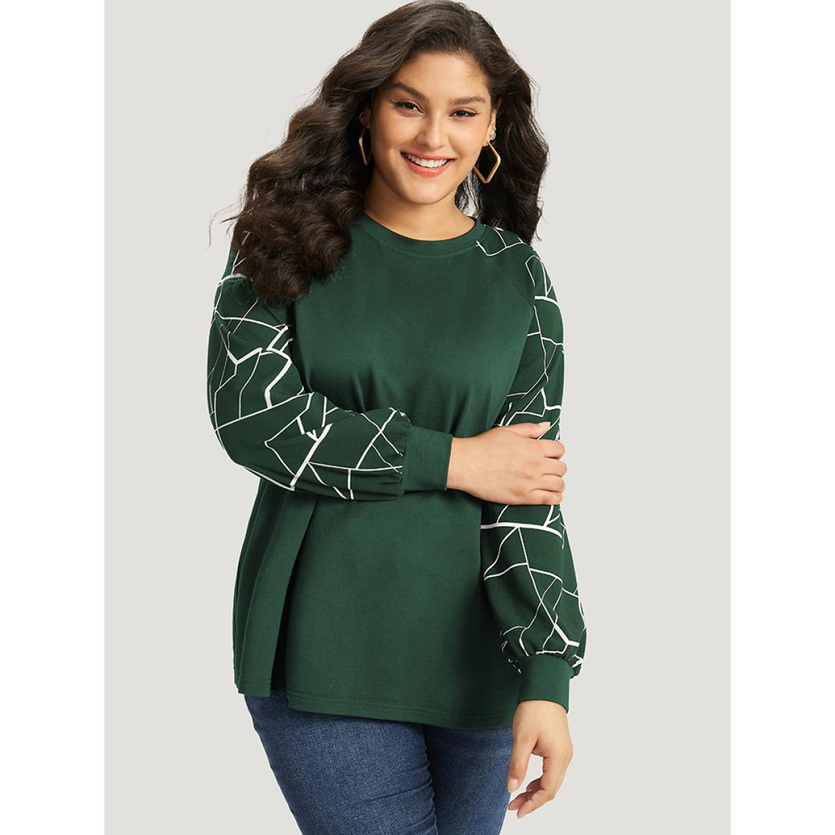 Plus Size Geometric Round Neck Raglan Sleeve Sweatshirt Women DarkGreen Casual Elastic cuffs Round Neck Dailywear Sweatshirts BloomChic 22-24/3X Product Image