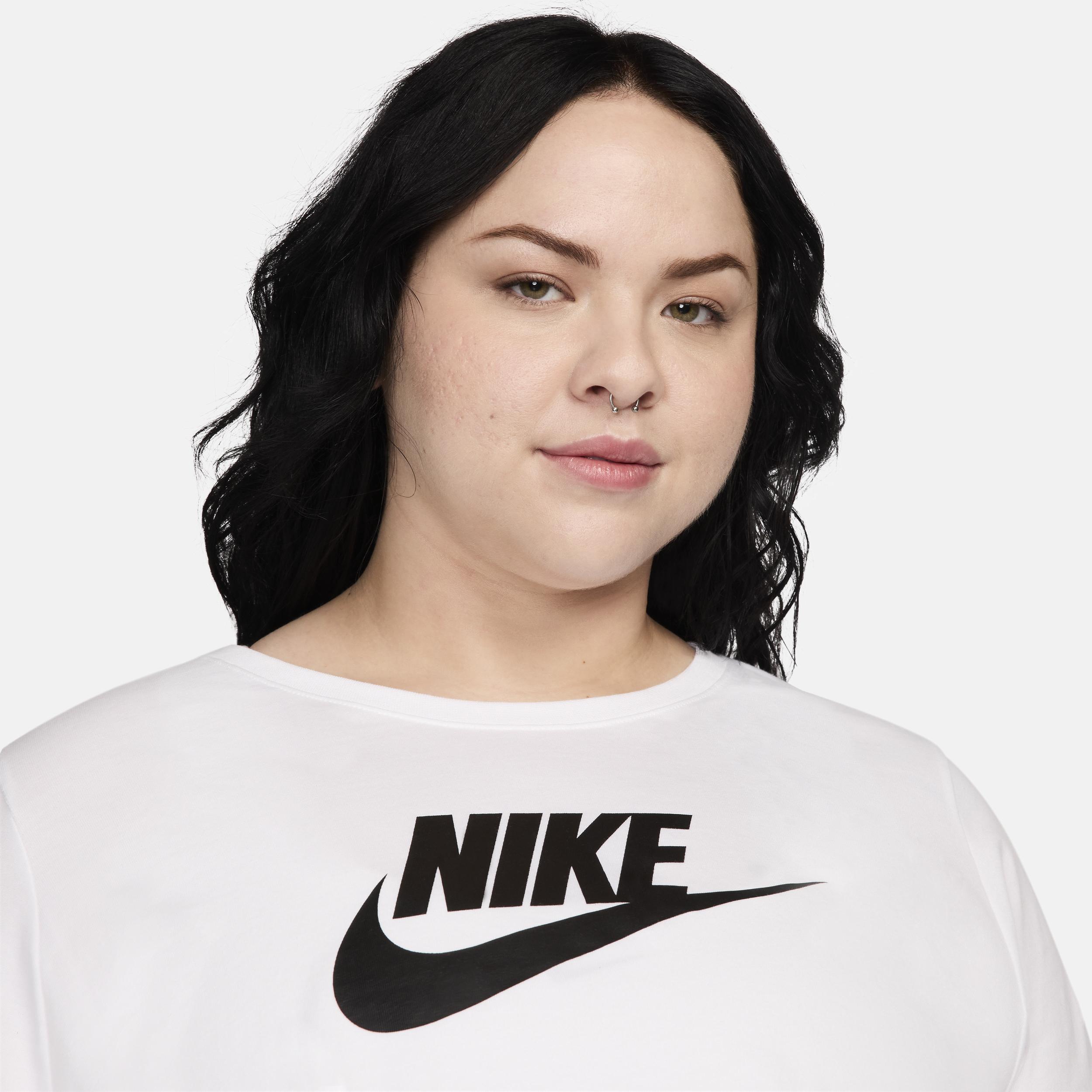 Nike Sportswear Essential Women's Cropped Logo T-Shirt (Plus Size) Product Image