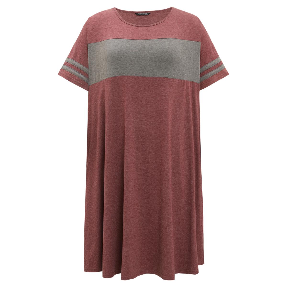 Plus Size Striped Patchwork Pocket Crew Neck Dress Scarlet Women Casual Patchwork Round Neck Short sleeve Curvy Midi Dress BloomChic 30/6X Product Image