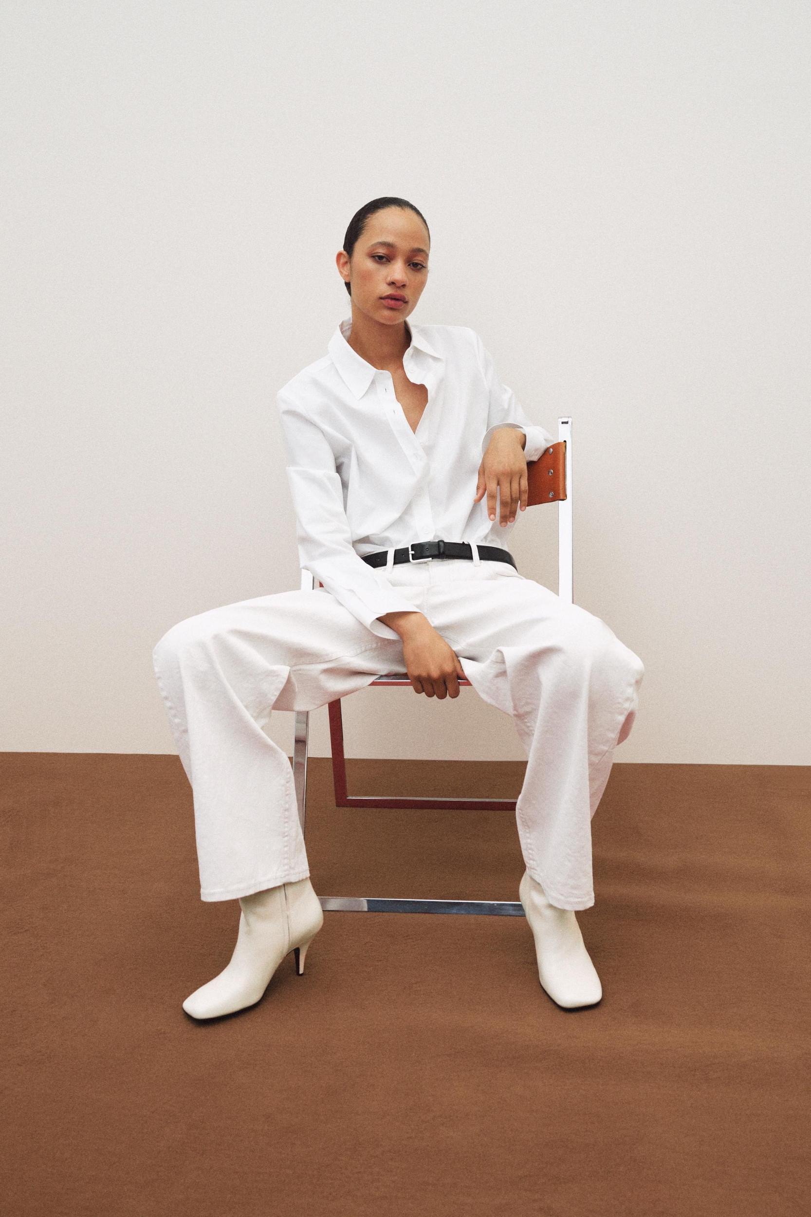 ZW COLLECTION TAPERED MID-RISE WAXED CRACKED JEANS Product Image