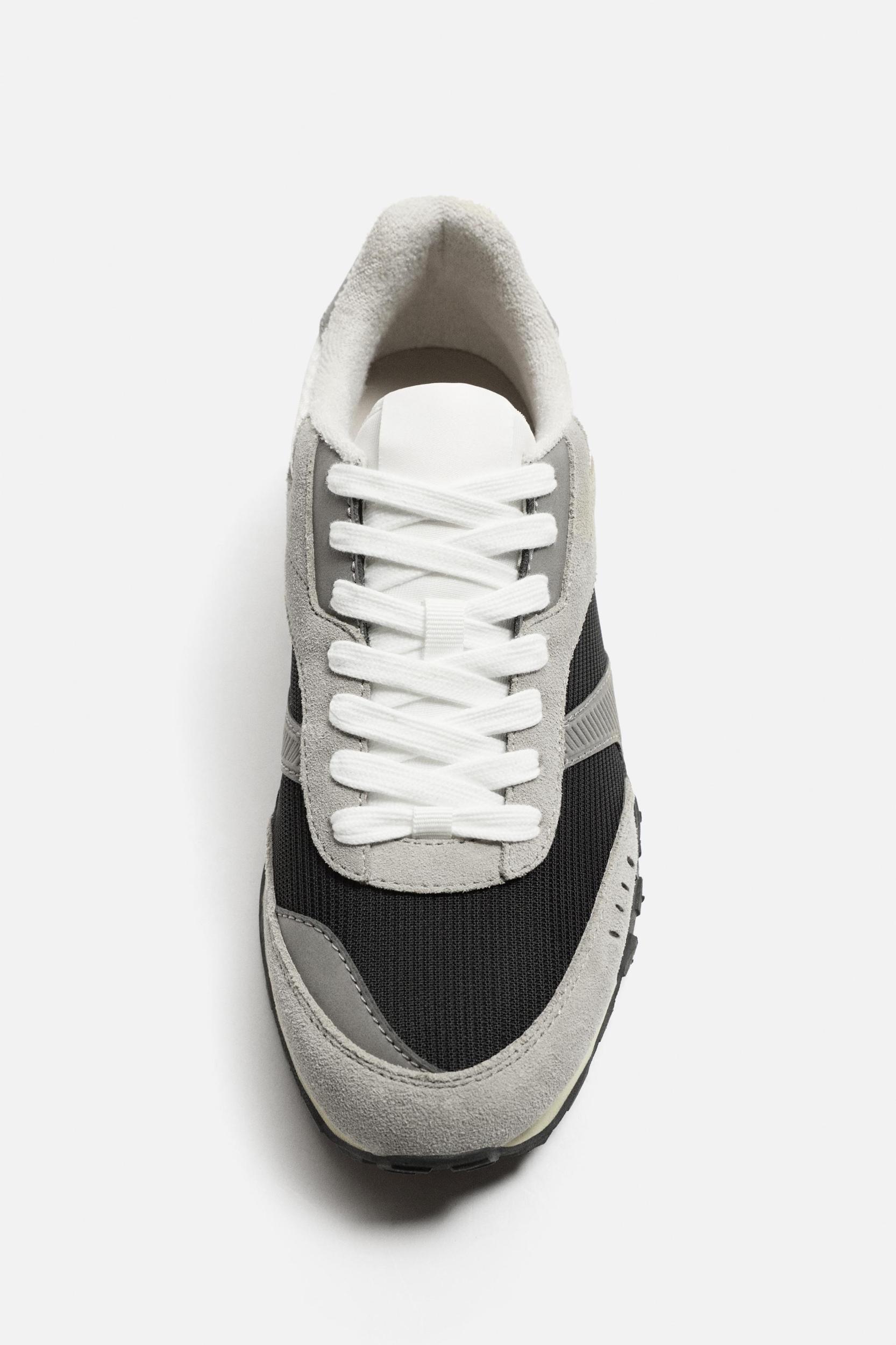 RETRO STYLE LEATHER SNEAKERS Product Image