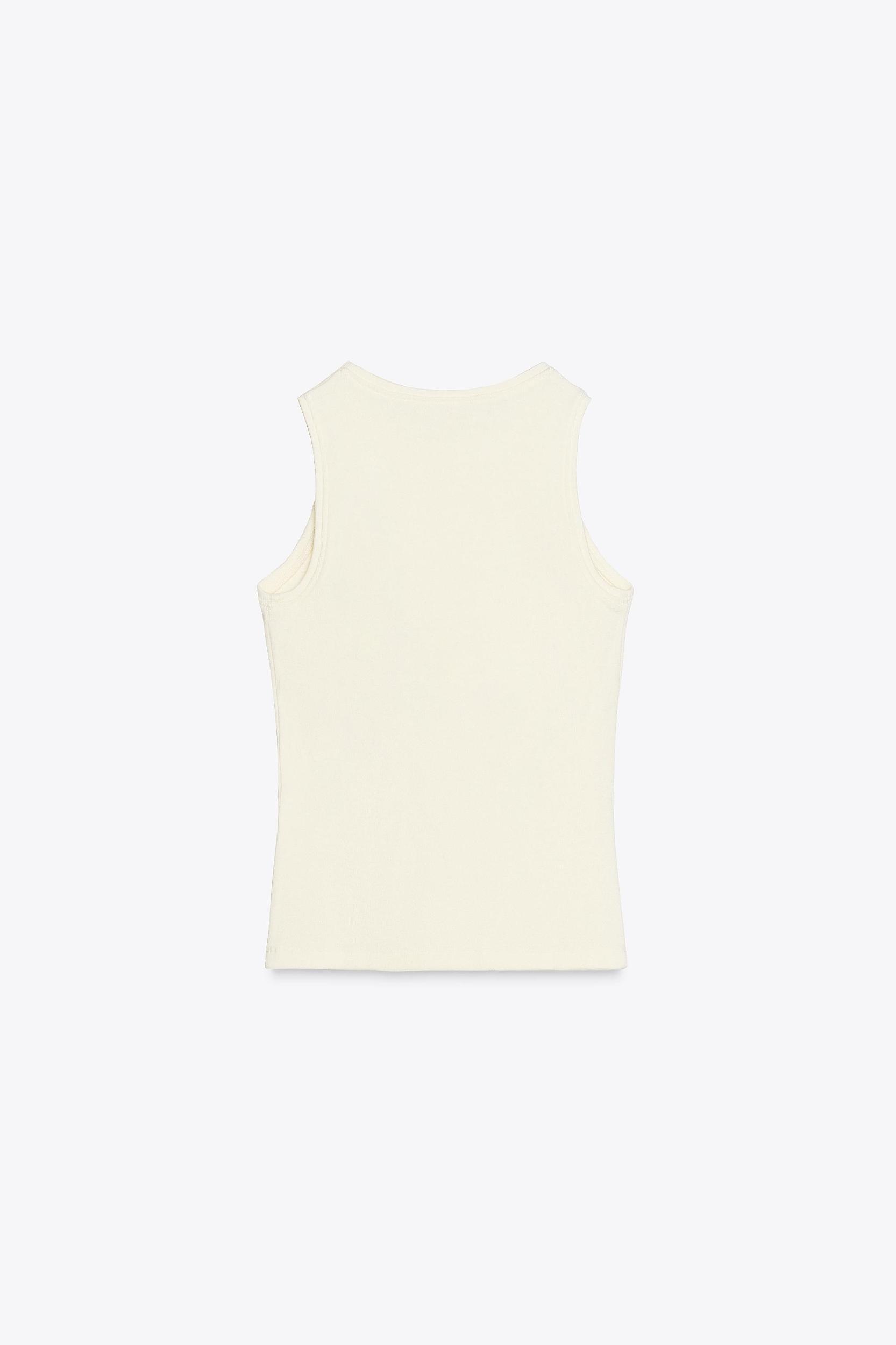 SLEEVELESS TOP Product Image