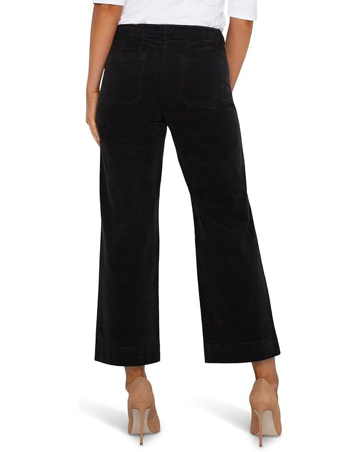 Utility Crop with Tab Hem Mid Rise Cosshatch Printed Knit in Black Crosshatch Product Image