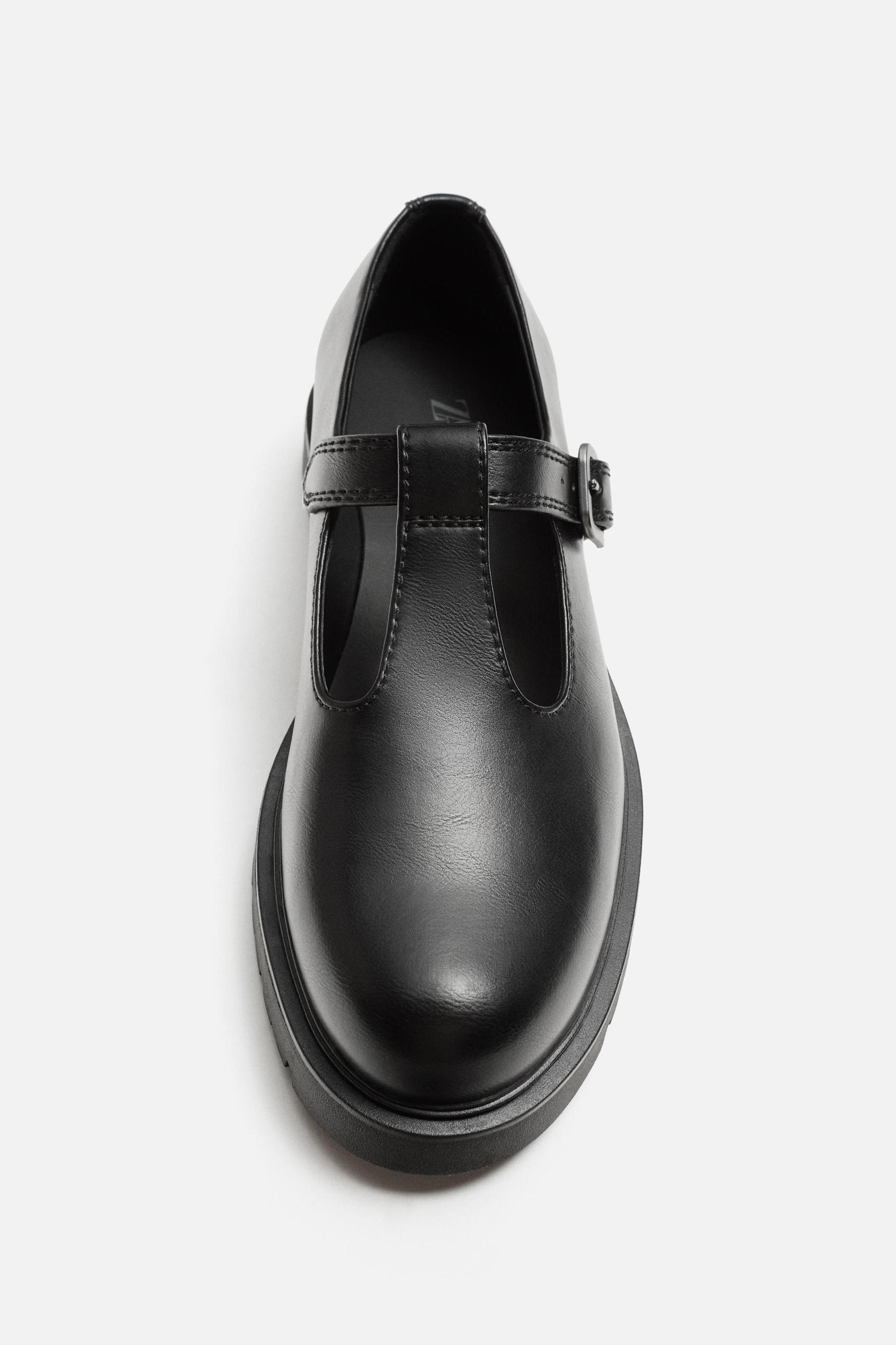 CHUNKY BUCKLE SHOES Product Image