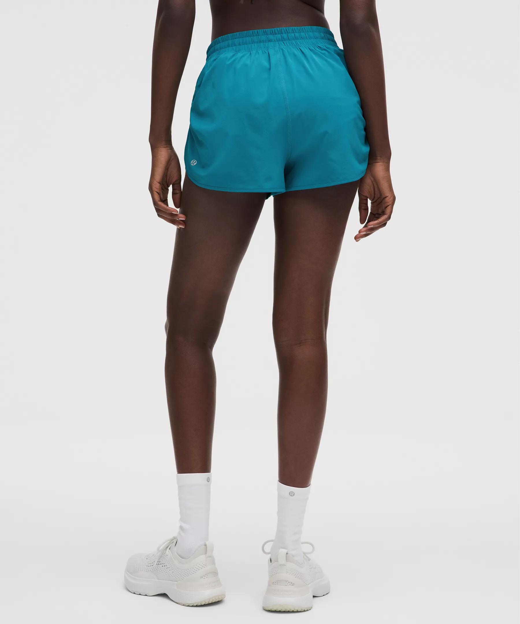 Side-Cinch High-Rise Short 1.5" Product Image