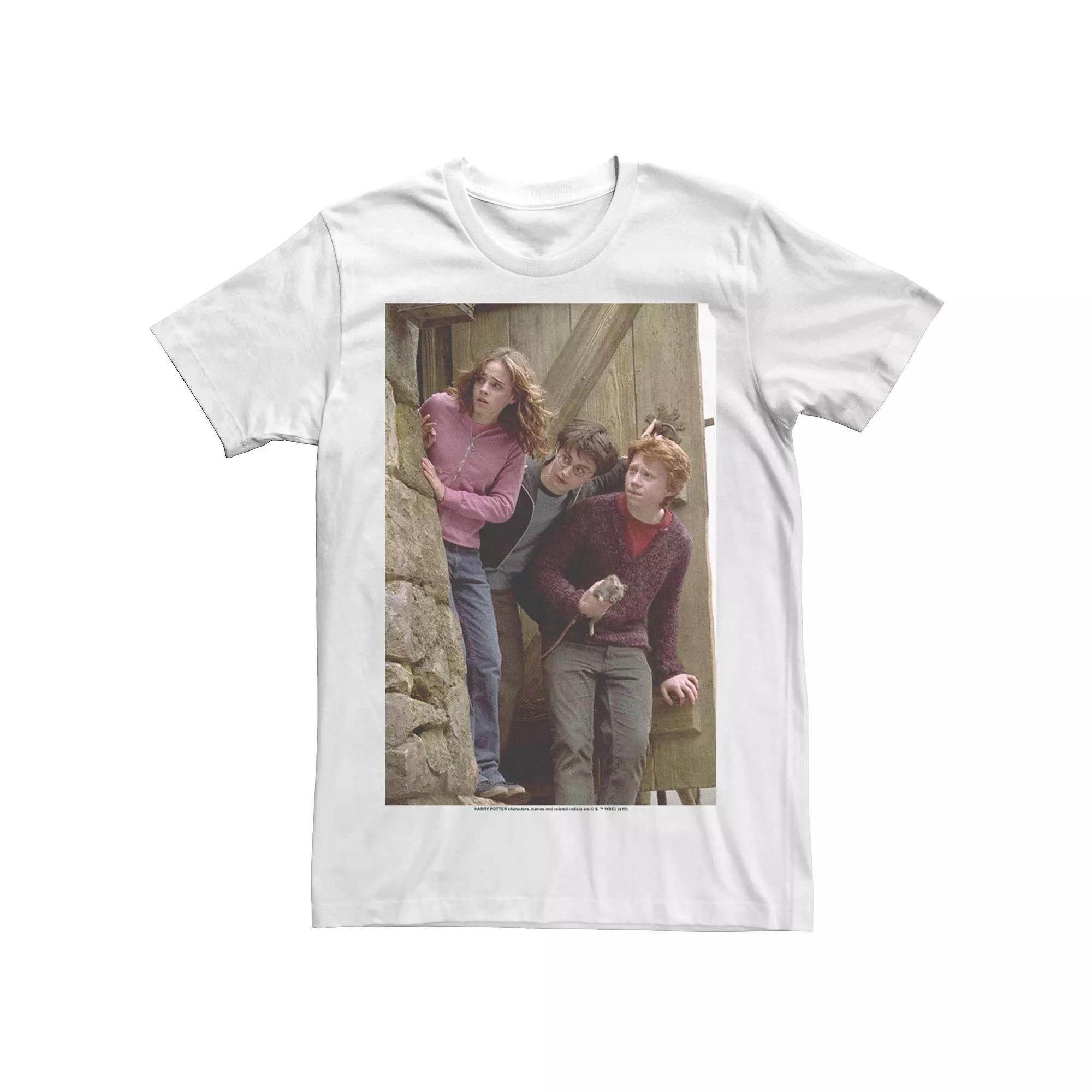Men's Harry Potter Sneaking Around Group Shot Poster Tee,  Product Image