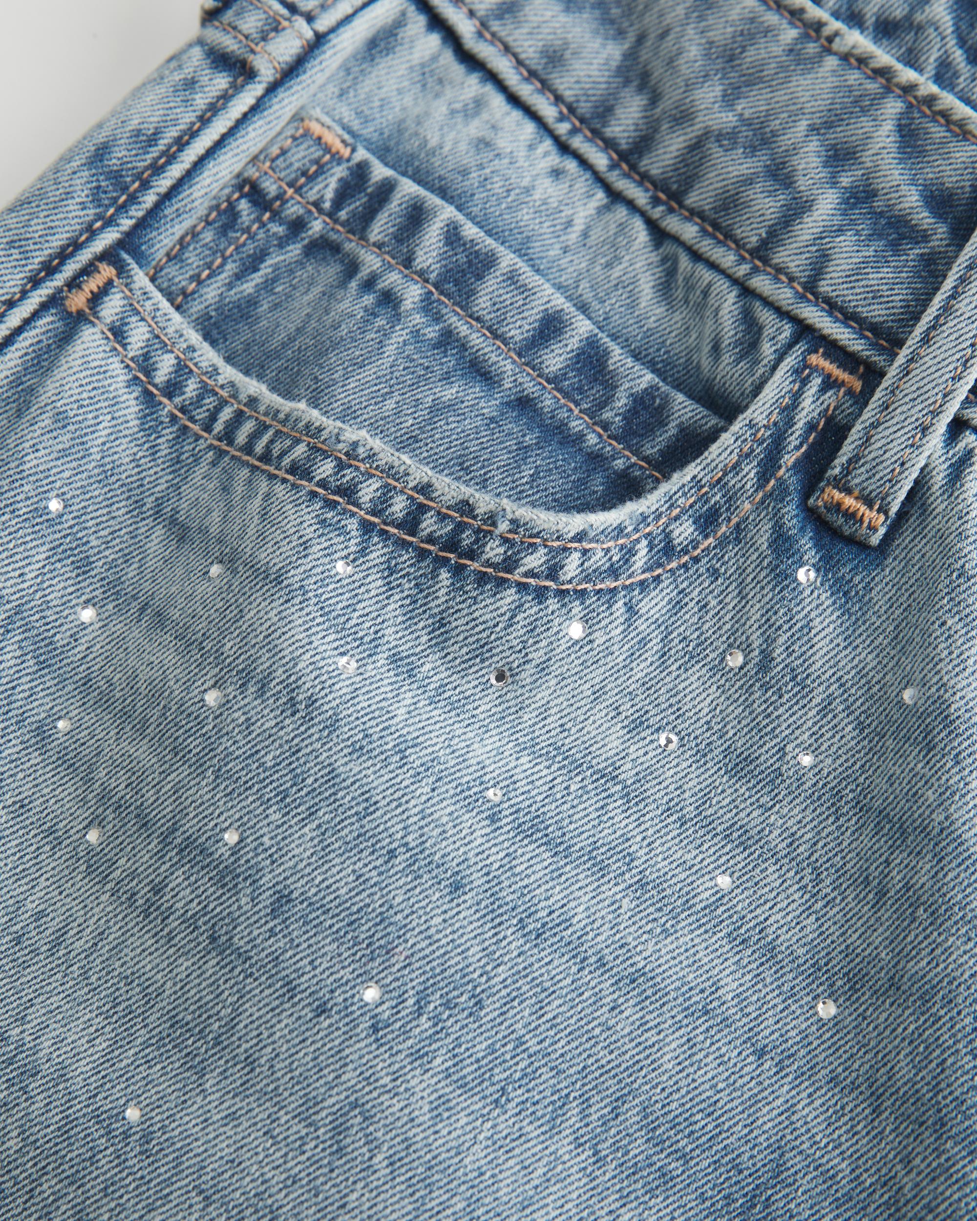 Low-Rise Medium Wash Rhinestone Baggy Jeans Product Image