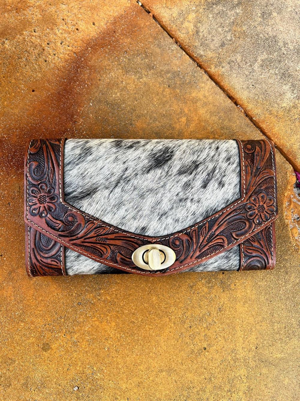 Circle The Wagons Wallet Product Image