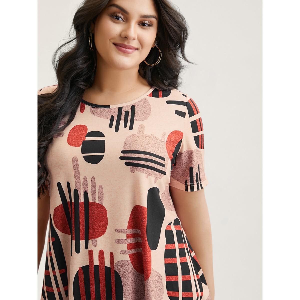 Plus Size Geometric Print Round Neck Fitted T-Shirt Multicolor Women Casual Contrast Round Neck Everyday T-shirts BloomChic 30/6X Product Image