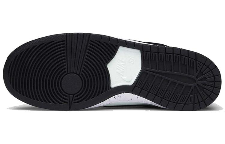 Black & White Dunk Low Retro Sneakers Product Image