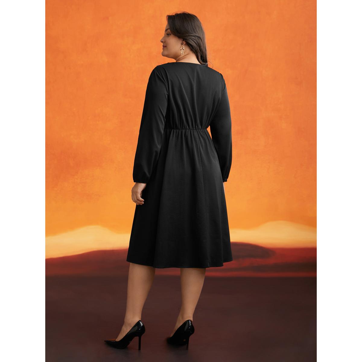 Plus Size Black And White Pleated Ribbon Midi Dress Black Women Cocktail Contrast Party Curvy Bloomchic 30/6X Product Image