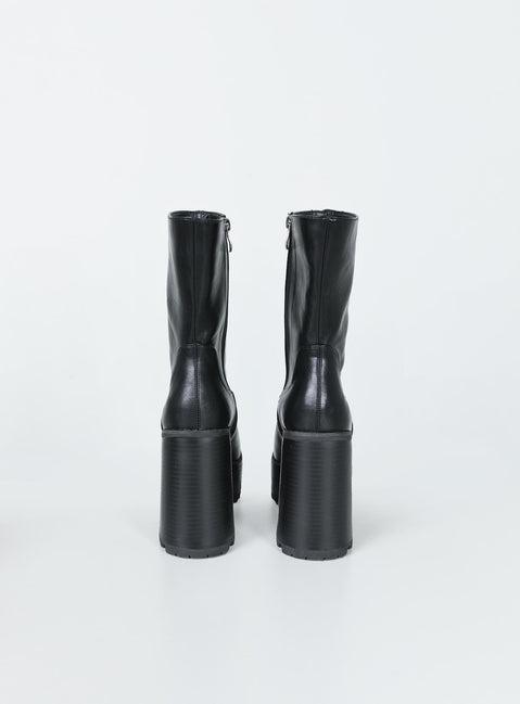 Garbo Boots Black Product Image