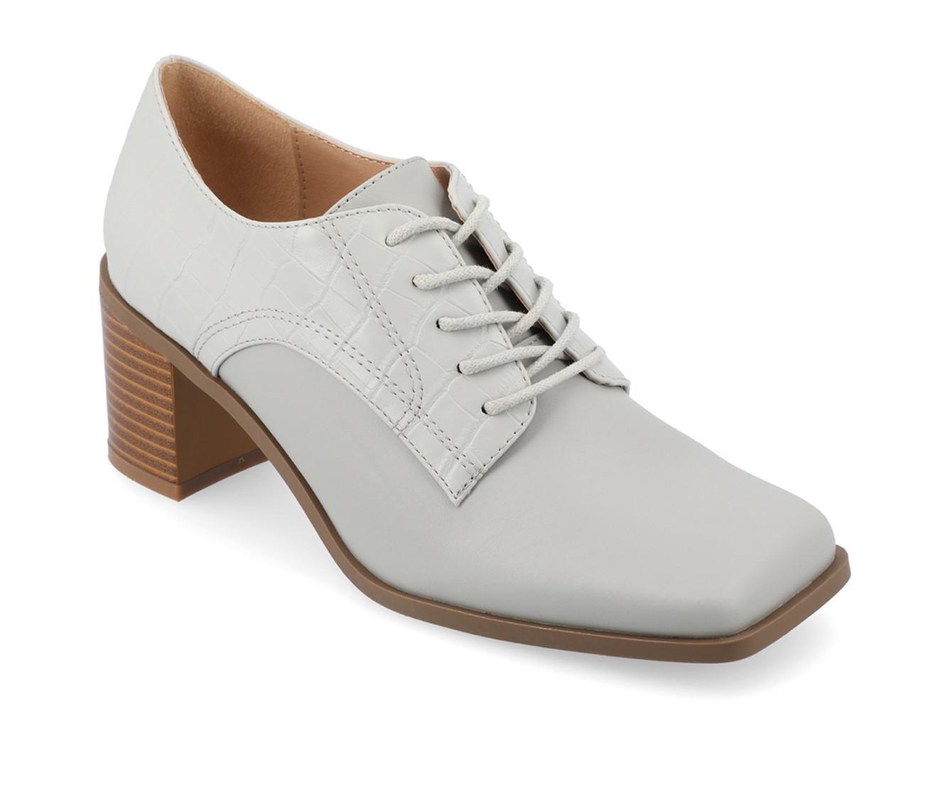 Women's Journee Collection Sylvan Oxford Pumps Product Image