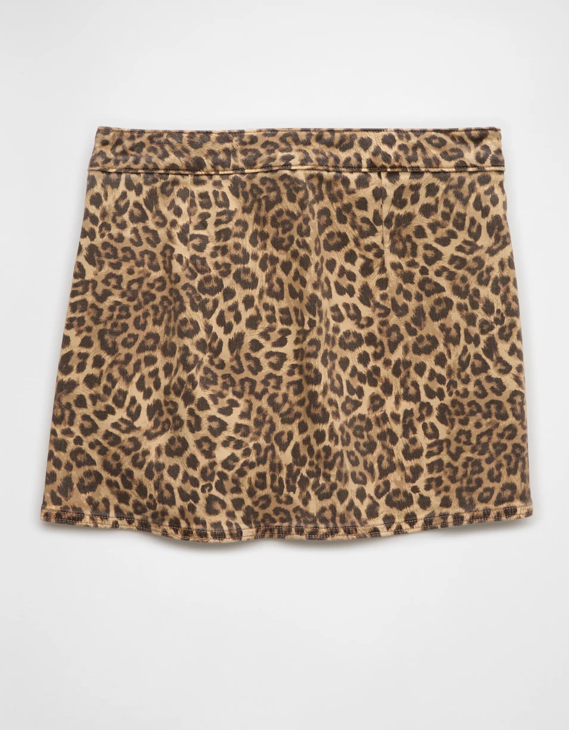 AE It Knit Leopard Skort Product Image