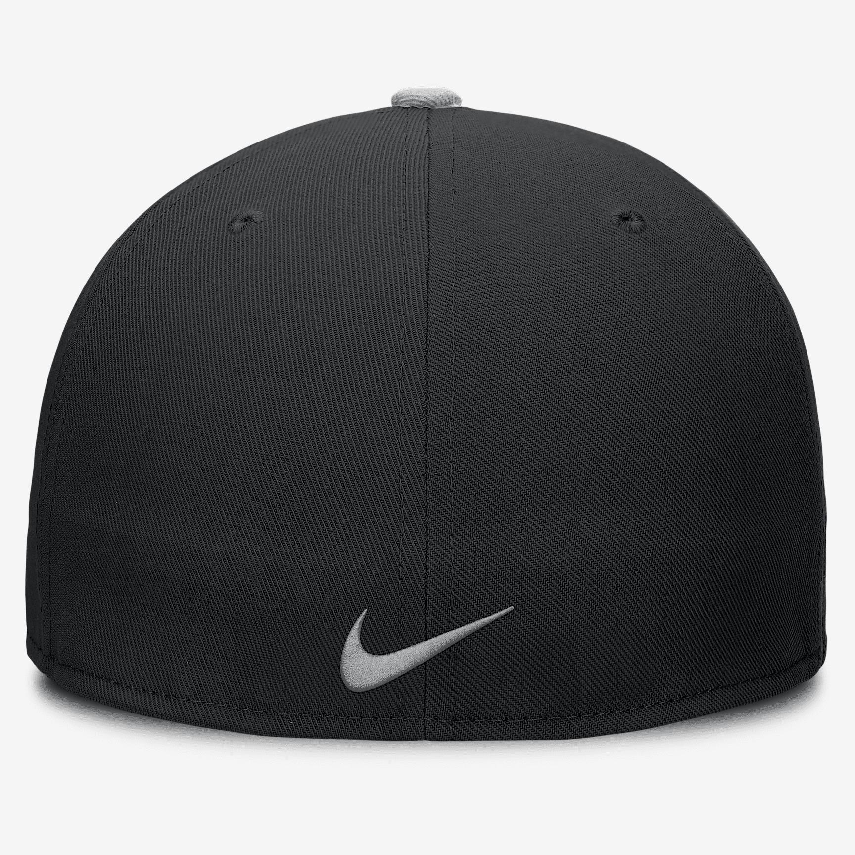 Chicago White Sox True Men's Nike Dri-FIT MLB Fitted Hat Product Image